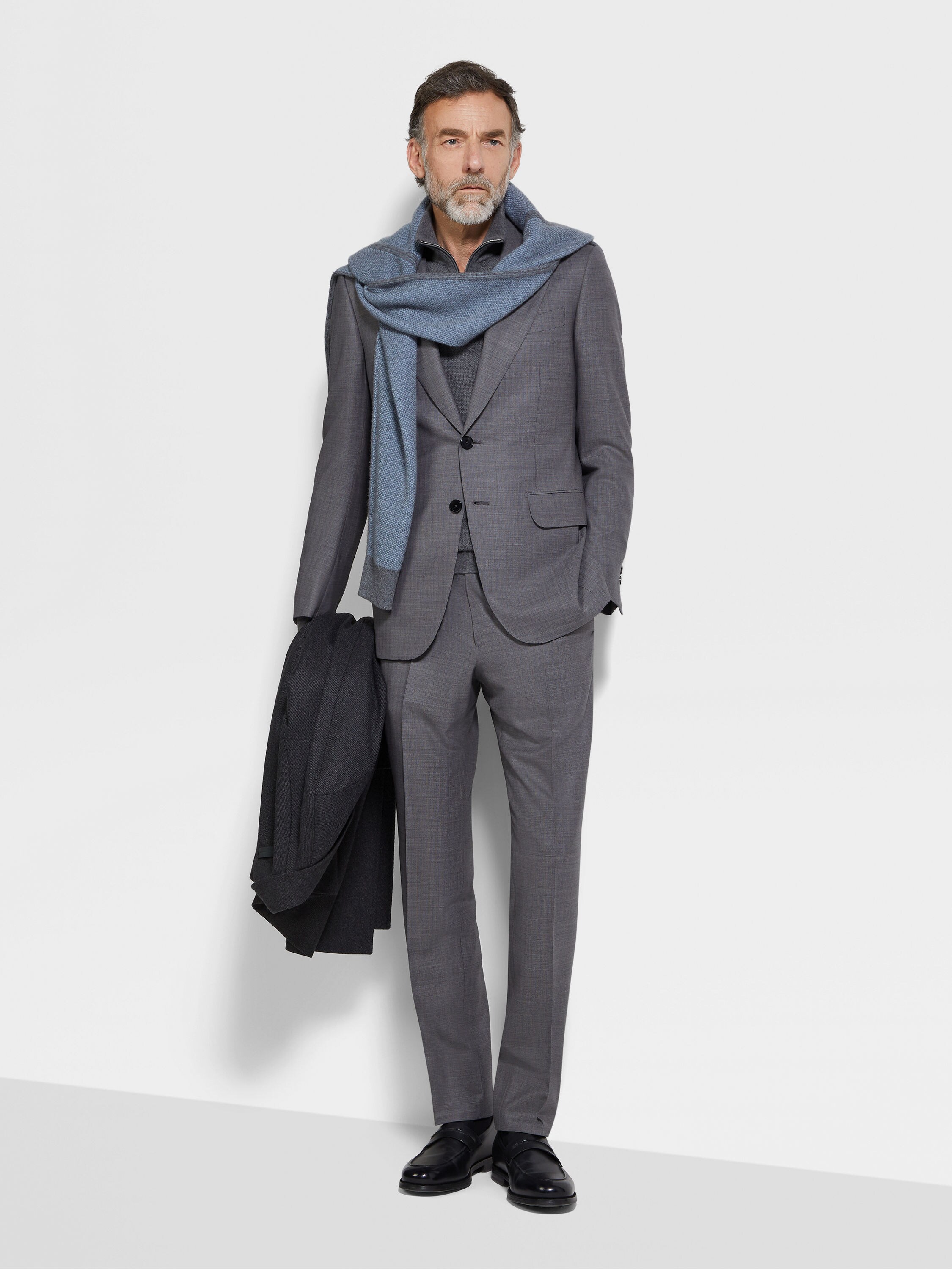 Grey/Light Brown