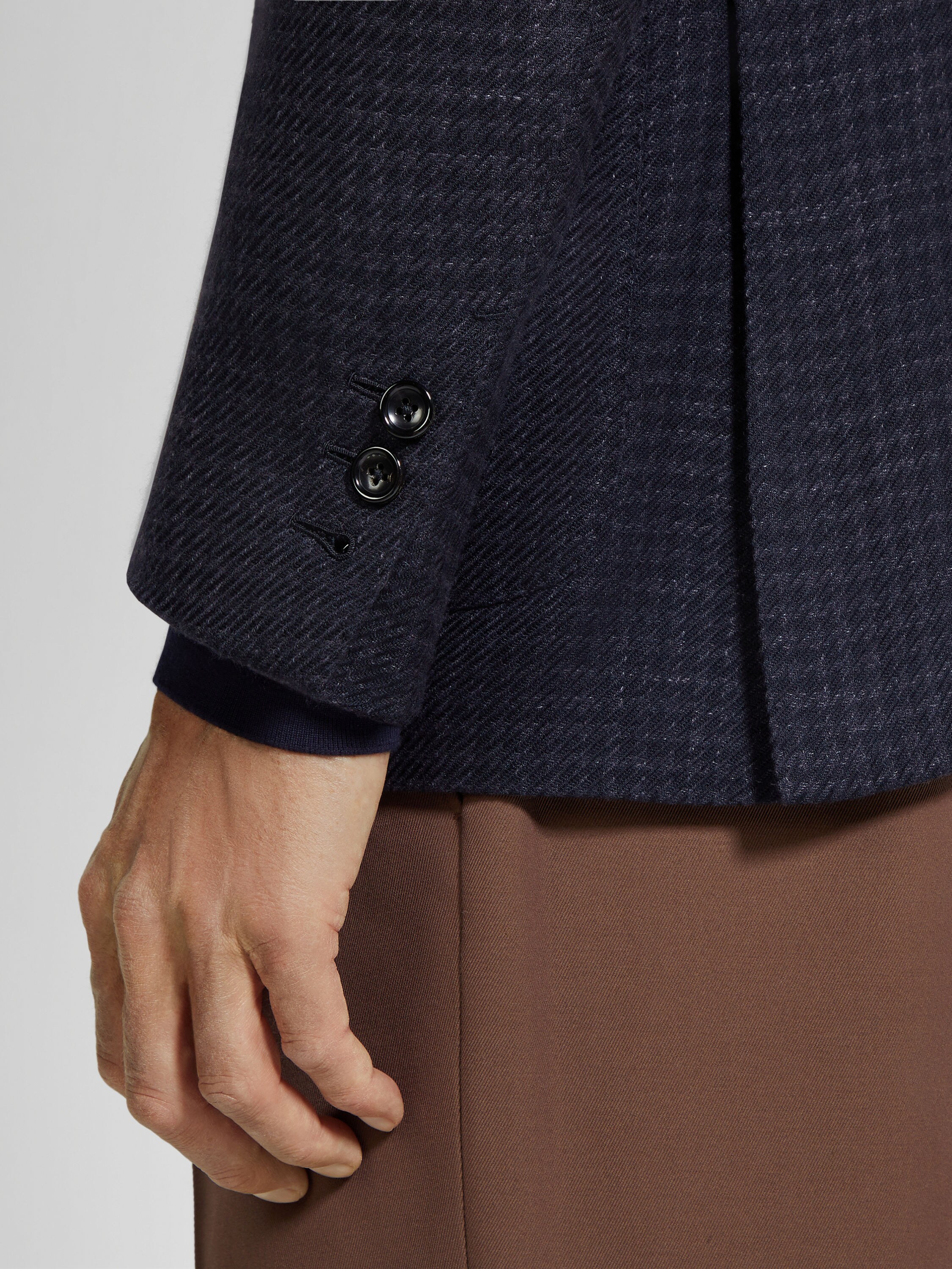 Navy Blue Silk Cashmere and Linen Jacket Product detail photo #2