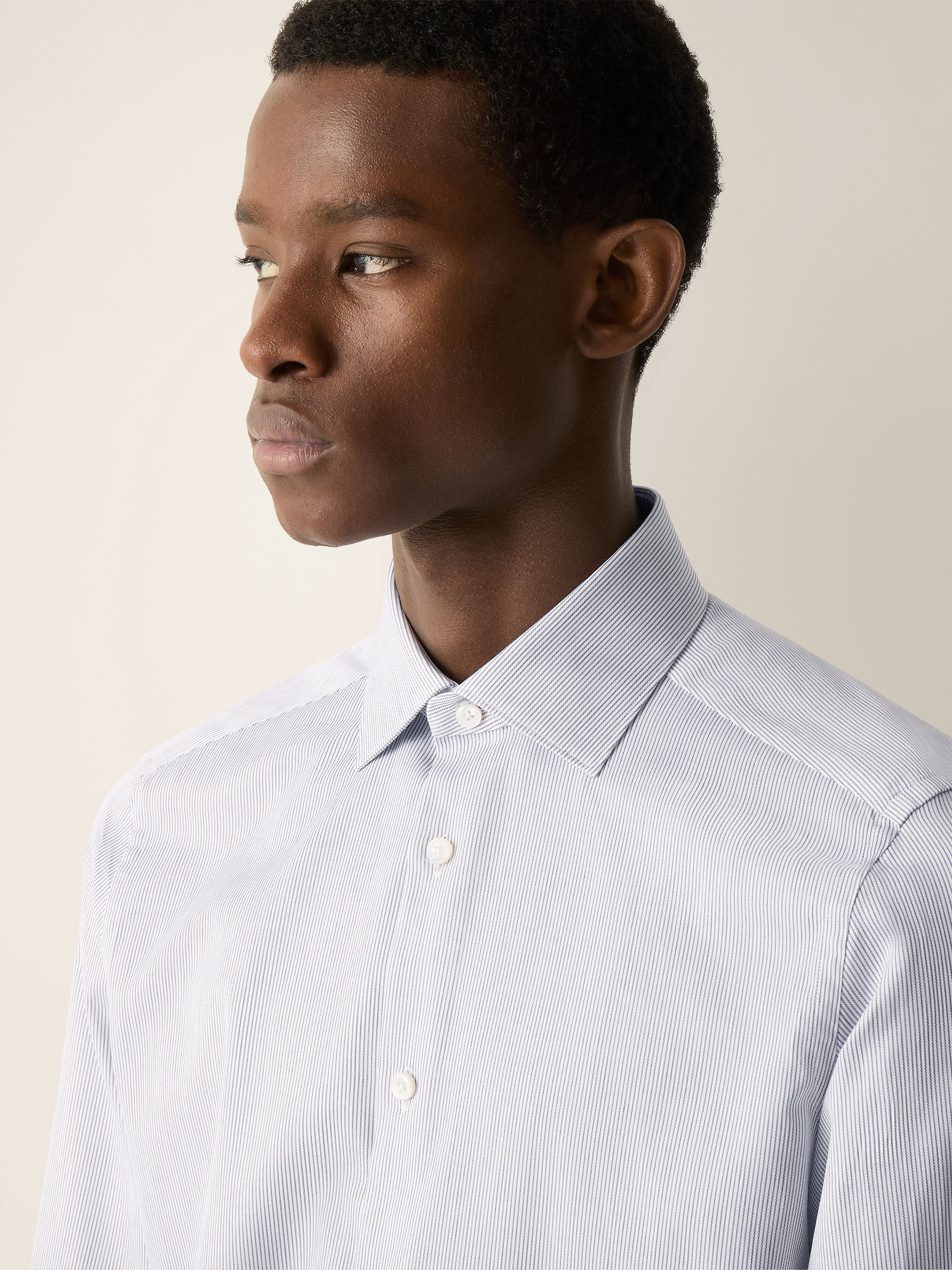 White and Navy Blue Micro-striped Cotton and Silk Shirt Product detail photo #2