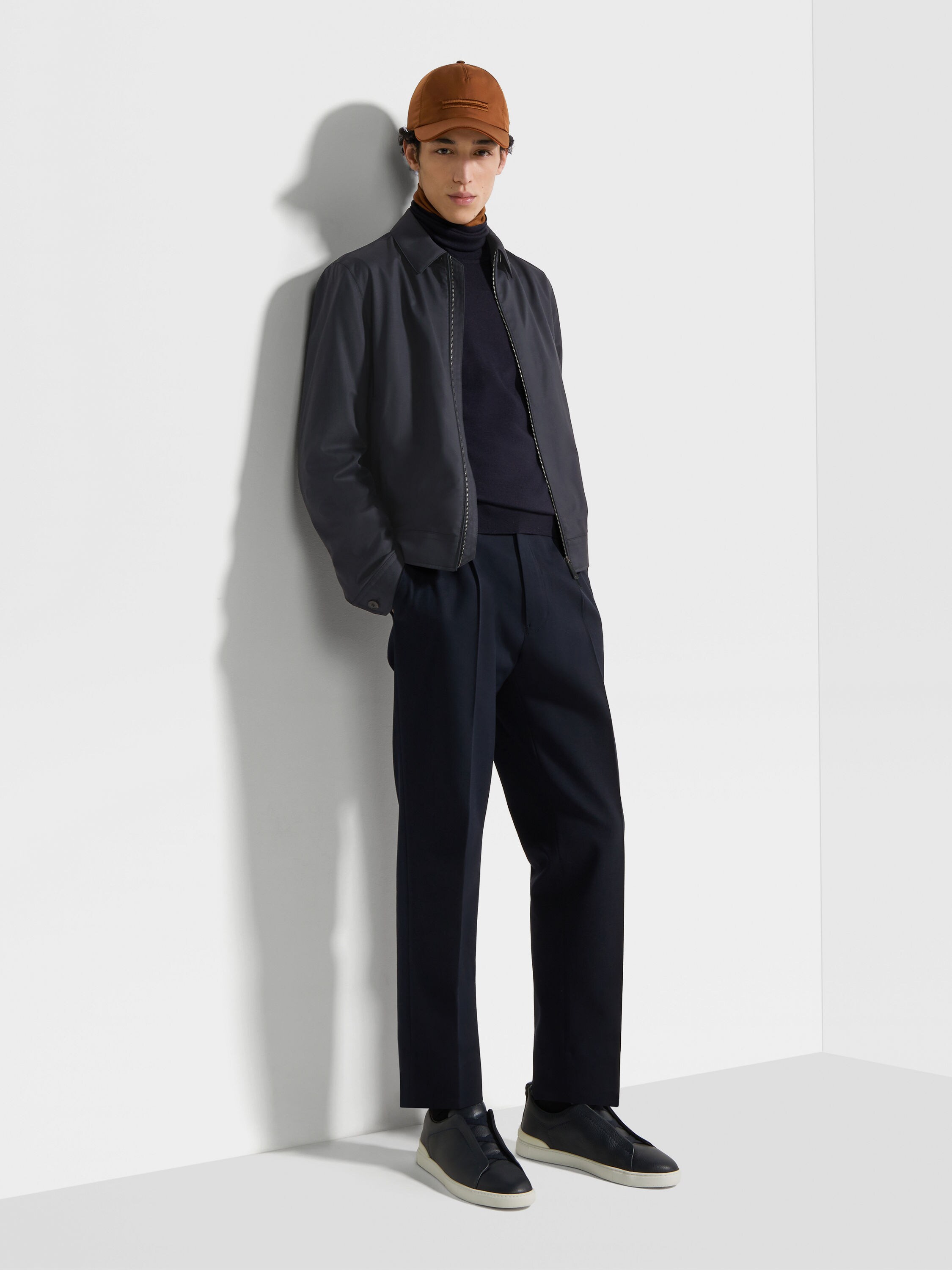 Leggerissimo Wool and Silk Zip-up Blouson Product detail photo #1