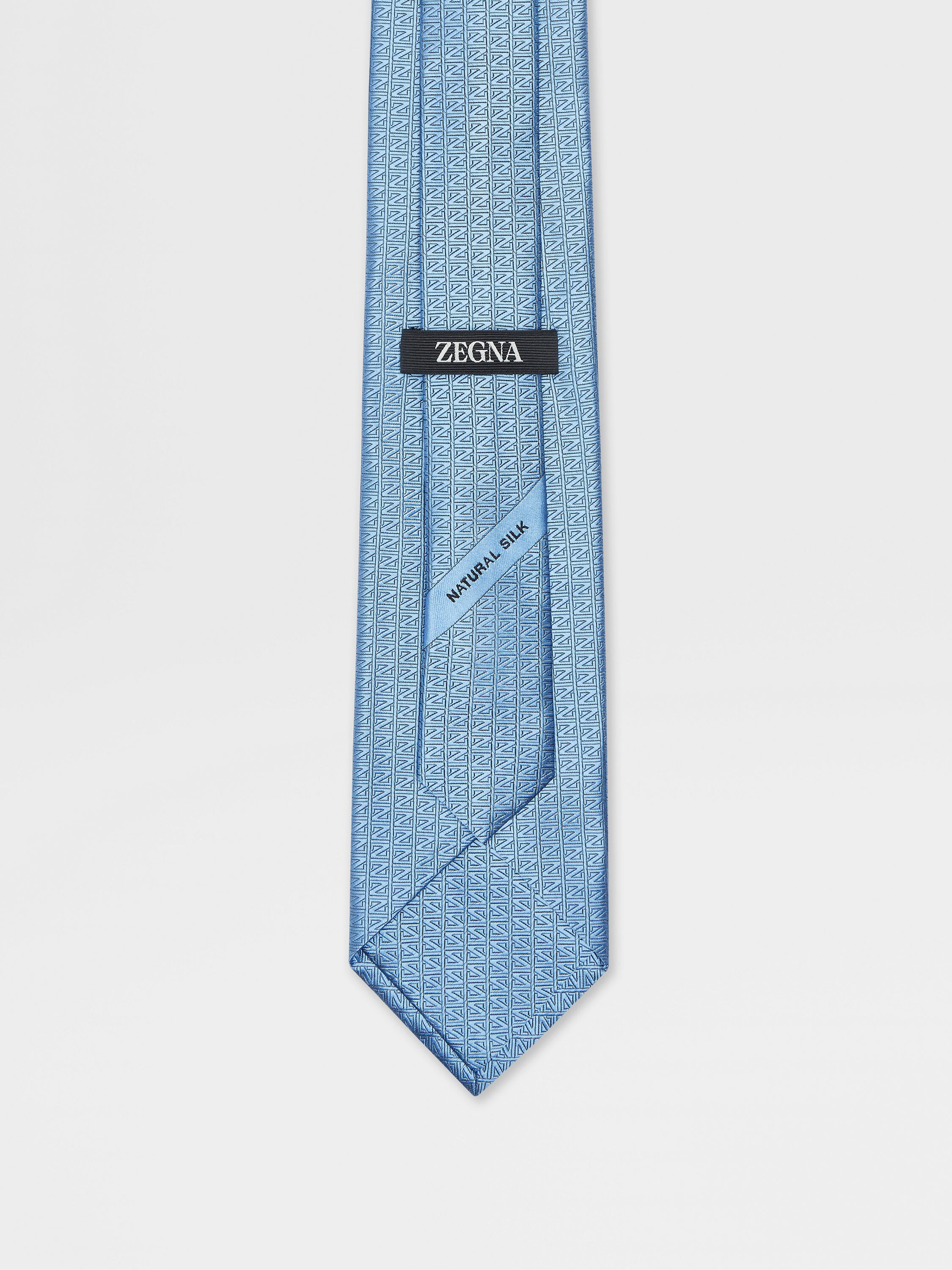 Light Blue Natural Silk Tie Product detail photo #2