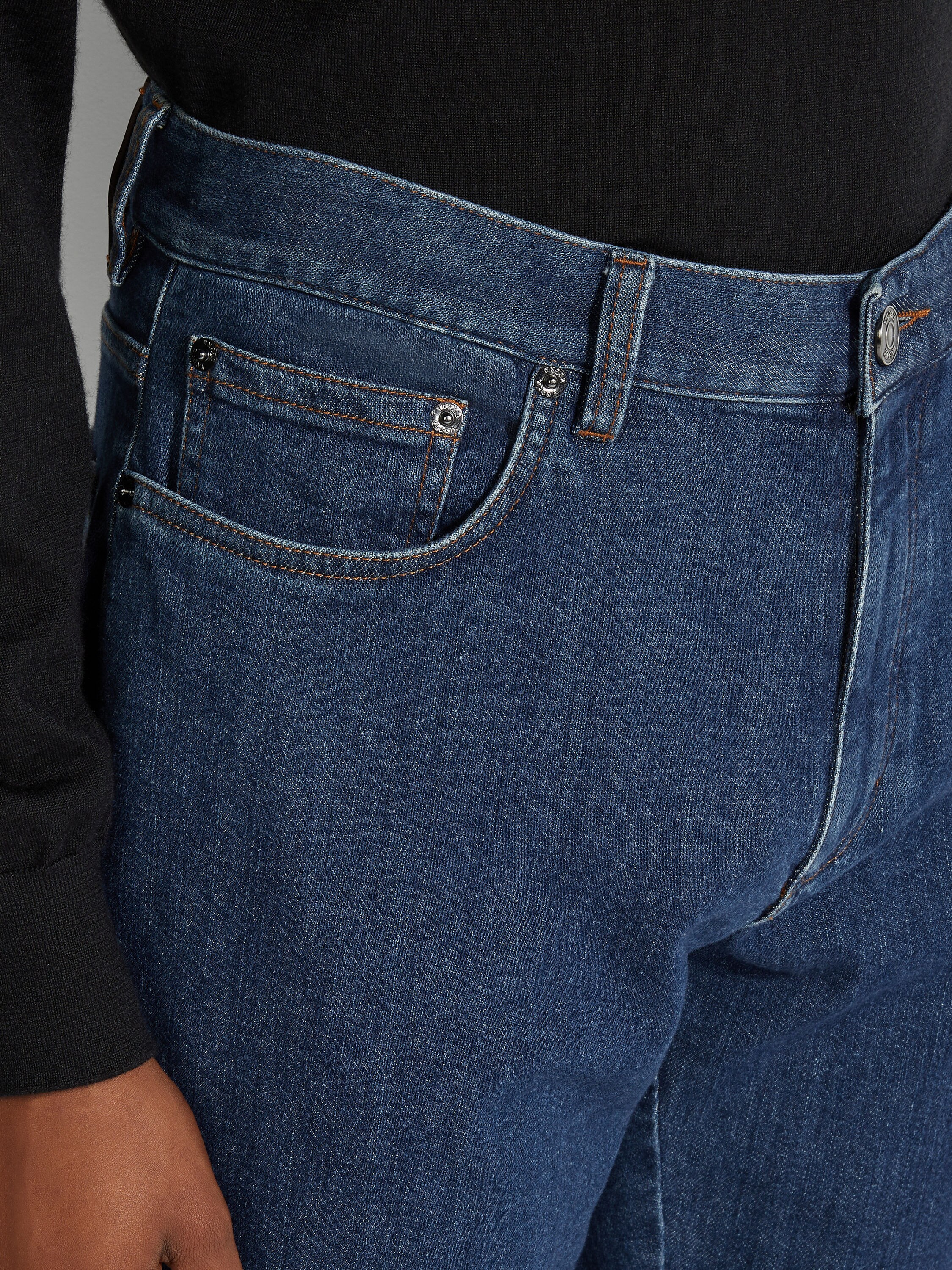 Blue Stone-washed Stretch Cotton Roccia Jeans Product detail photo #1