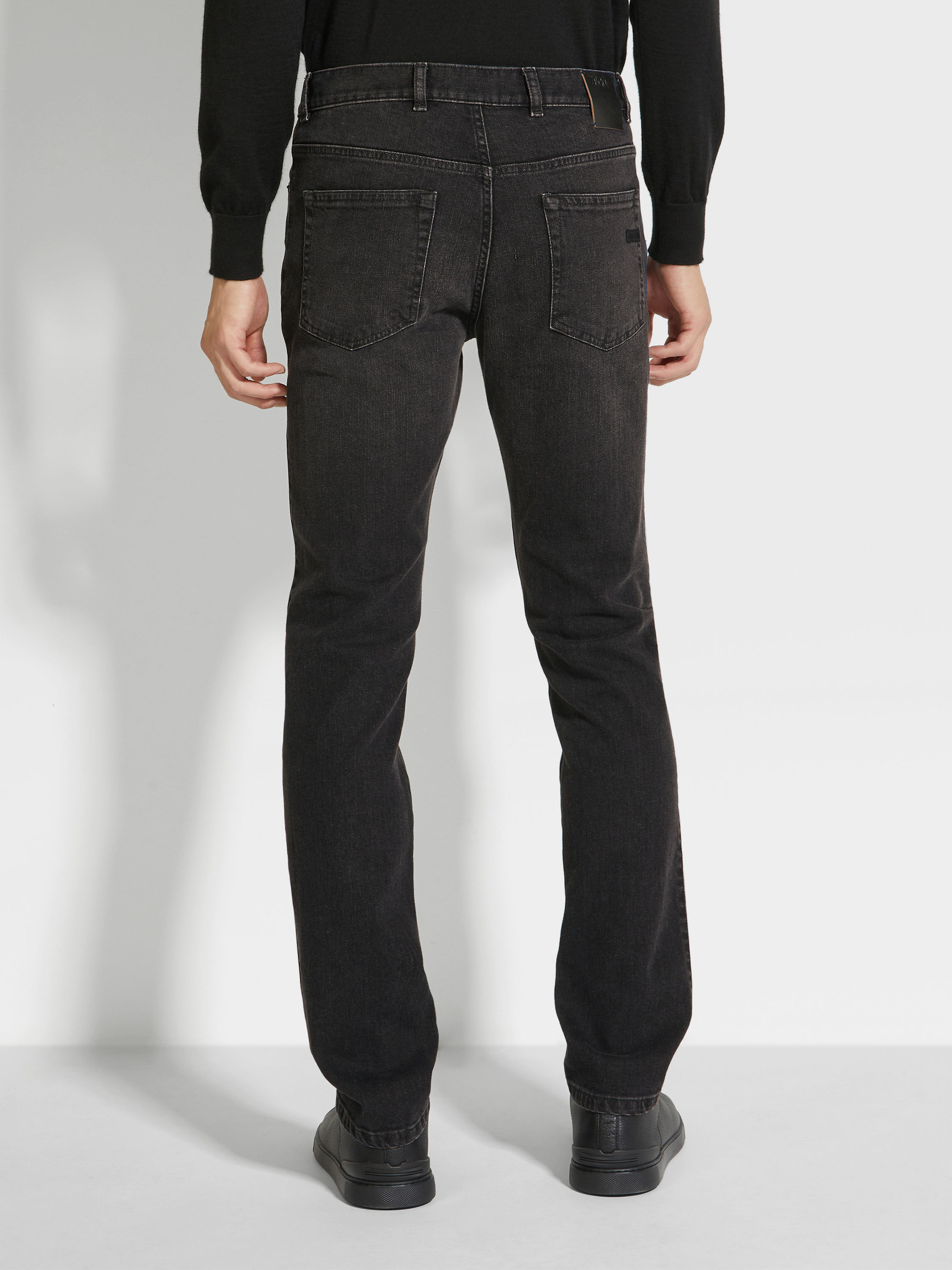 深灰色石洗弹力棉质 Roccia 牛仔裤 产品细节图 #5