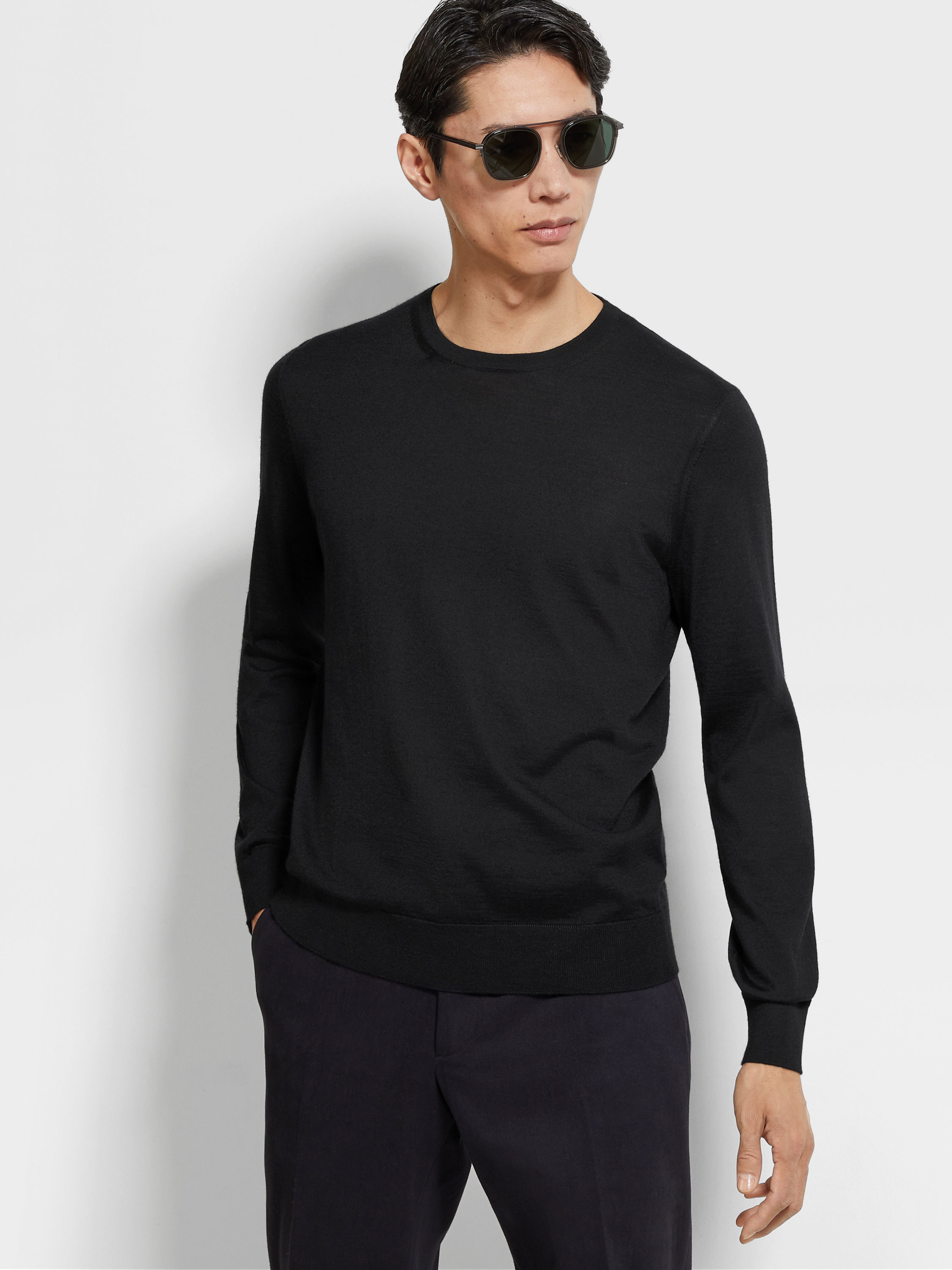 黑色 Cashseta 针织圆领毛衣 产品细节图 #2