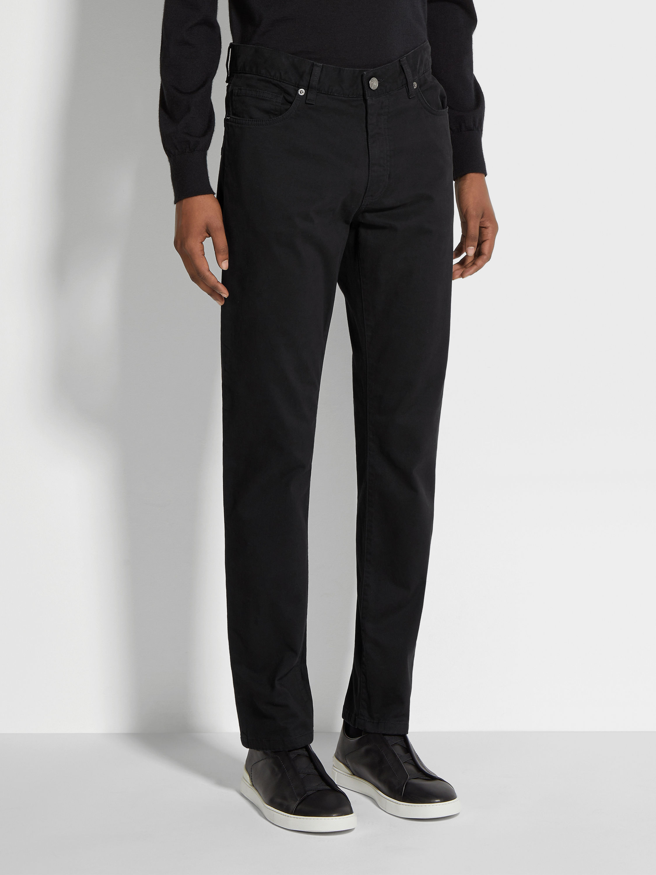 Black Stretch Cotton Roccia Jeans Product detail photo #3