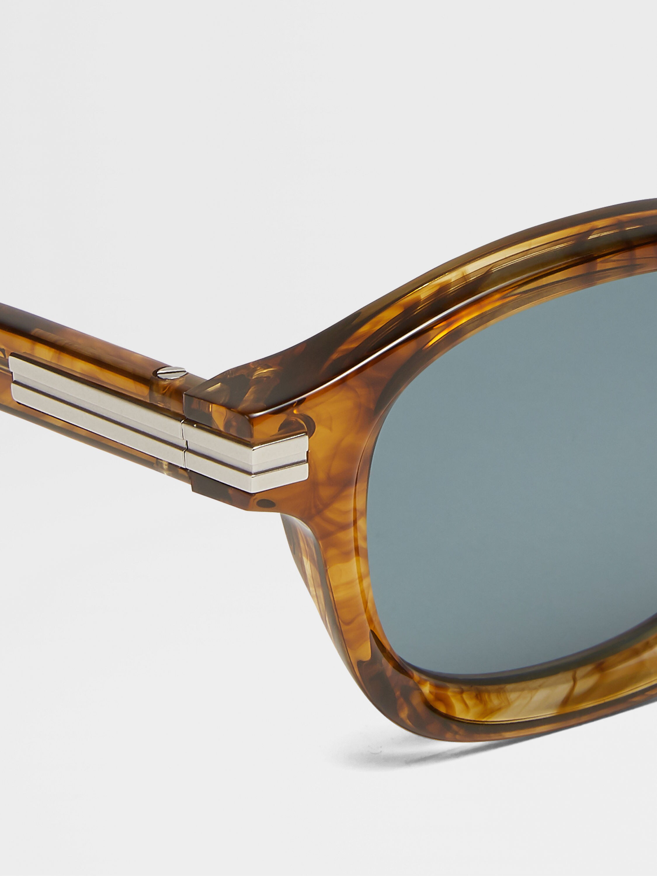 Transparent Brown Havana Aurora I Acetate Sunglasses Product detail photo #1
