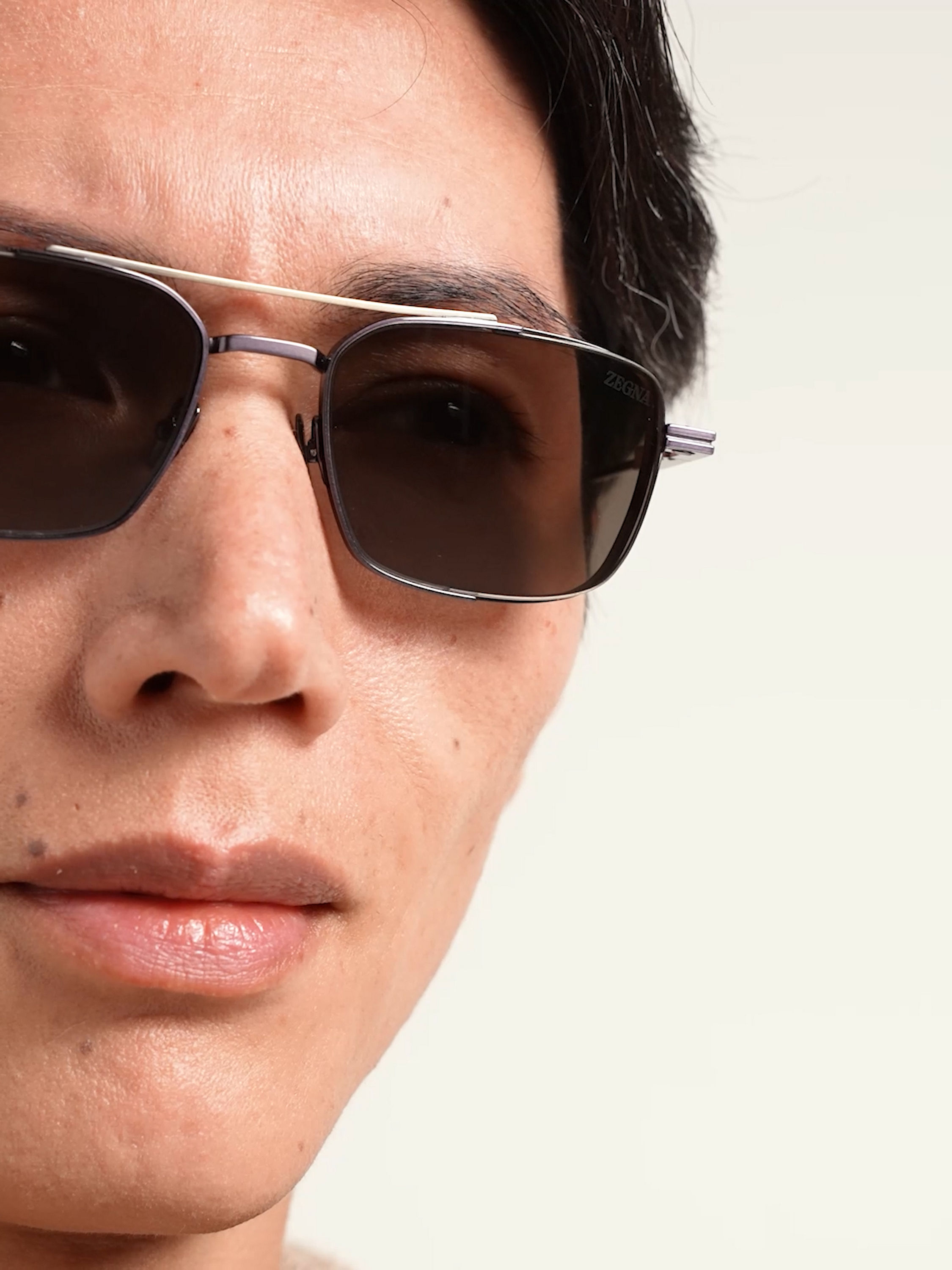 深炮铜灰色钛金属太阳镜