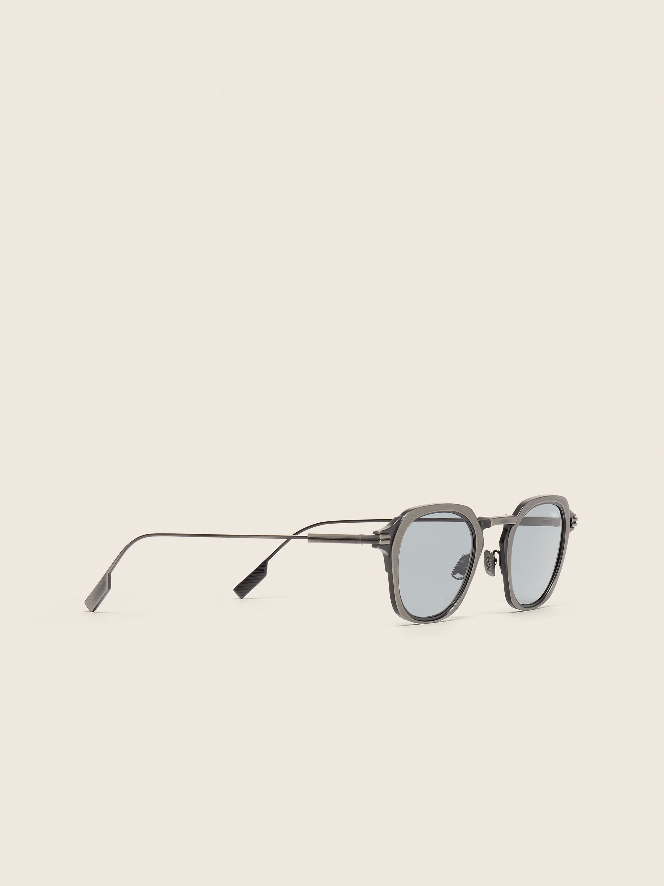 Light Bronze Orizzonte I Titanium Sunglasses Product detail photo #2