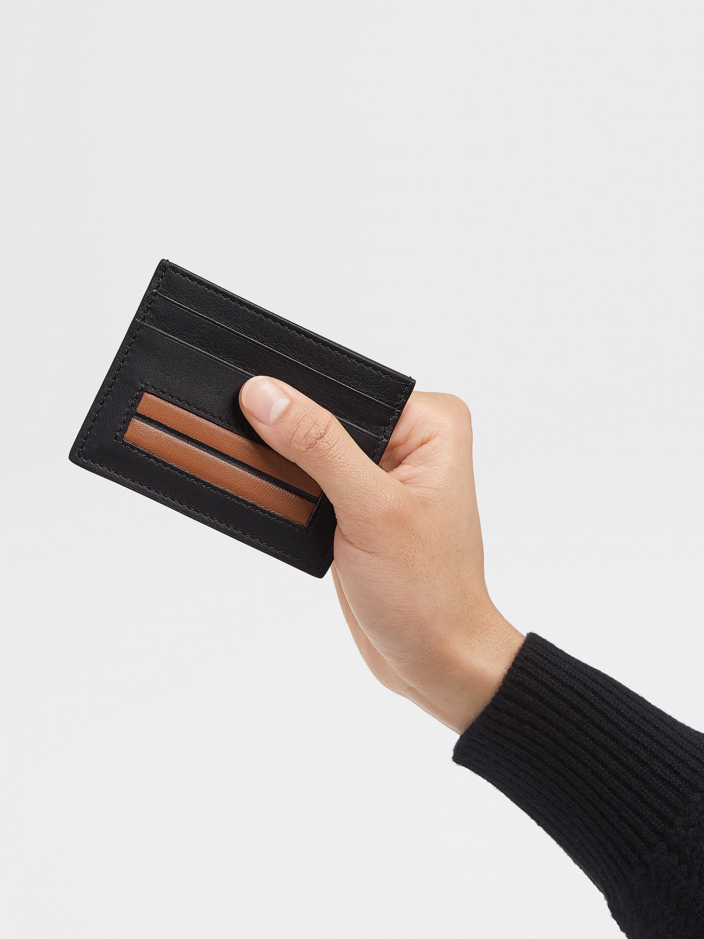 Black Leather Card Case Product detail photo #3