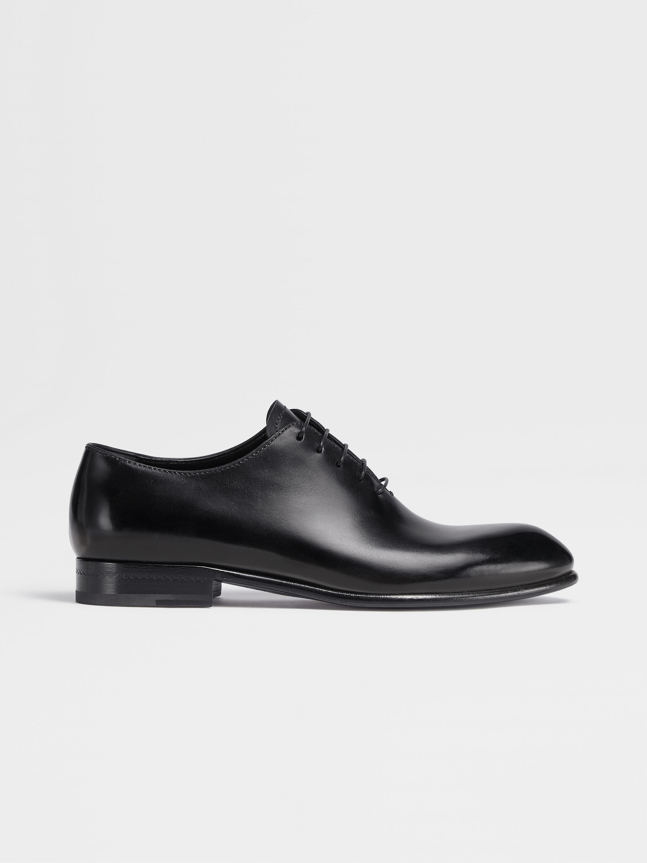 Black Hand-Buffed Leather Vienna Evening Wholecut Oxford Main product photo