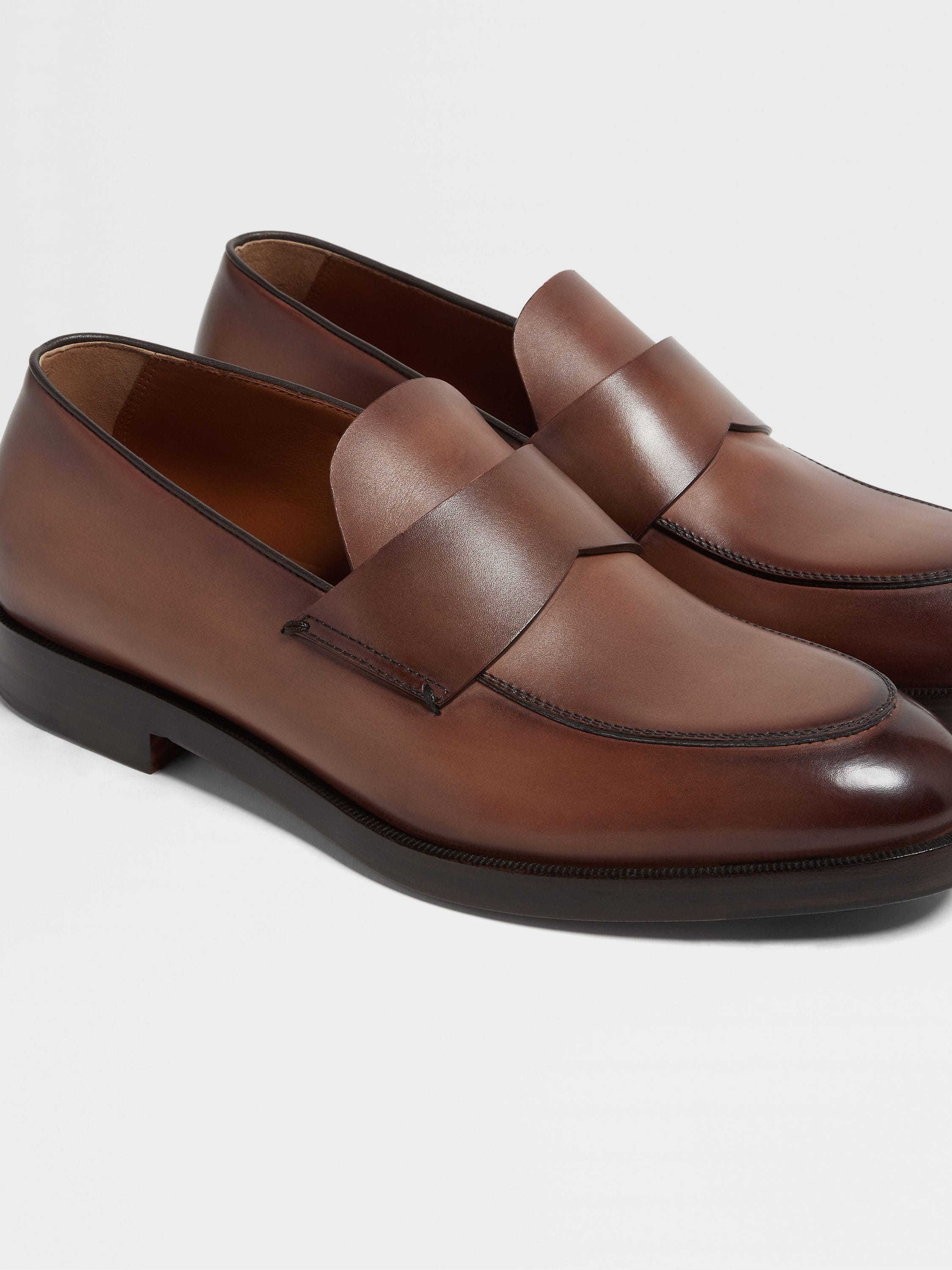 浅棕色皮革乐福鞋 产品细节图 #3