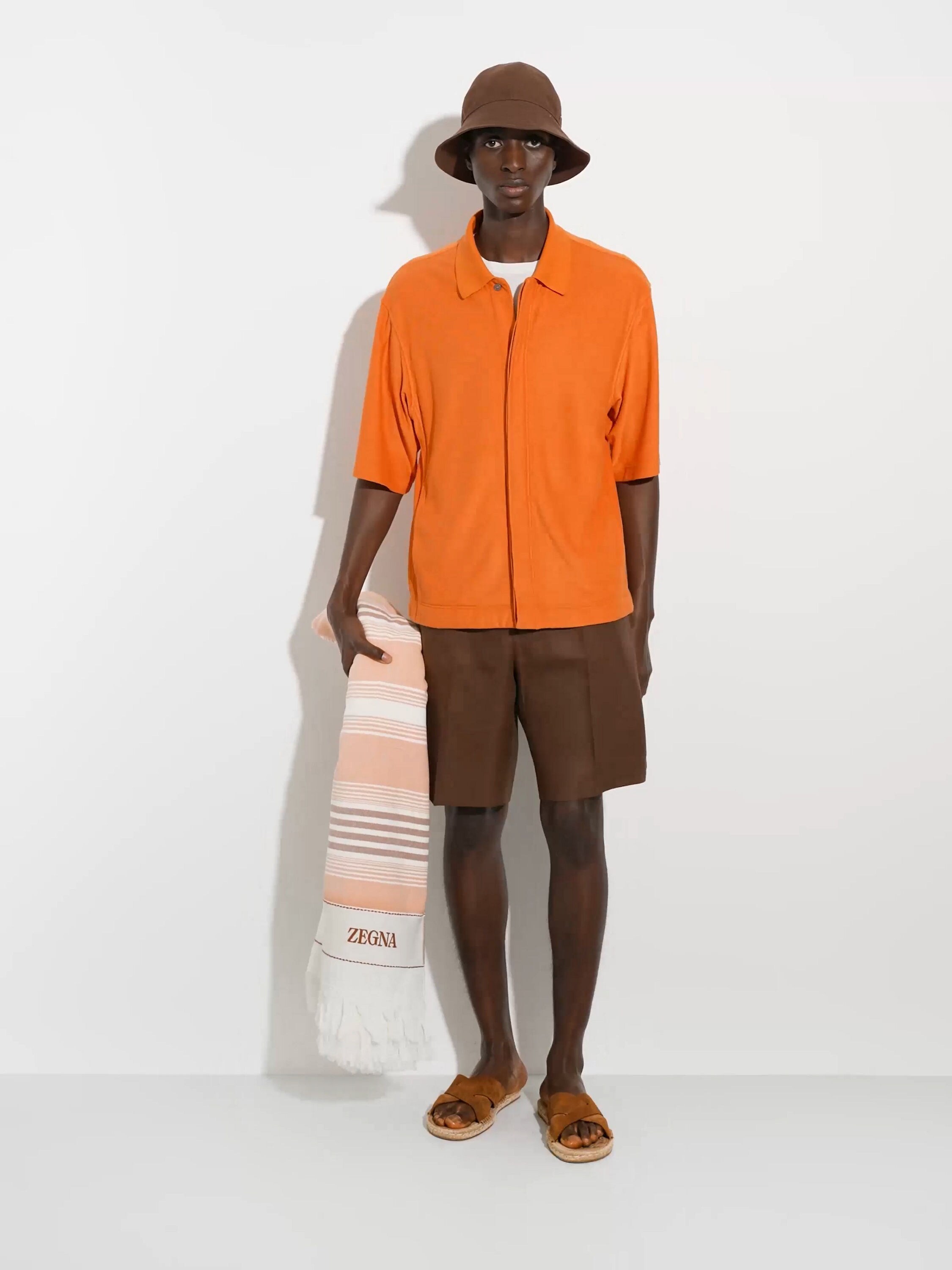 深Foliage色绒面革平底拖鞋