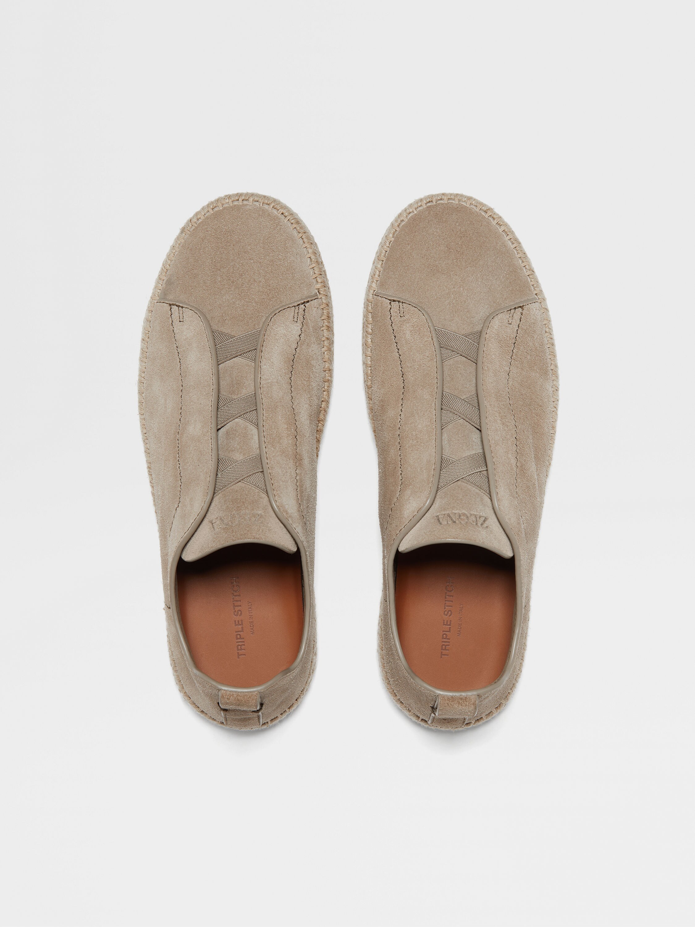 米色绒面革 Triple Stitch™ 奢华休闲鞋 產品細節圖 #2