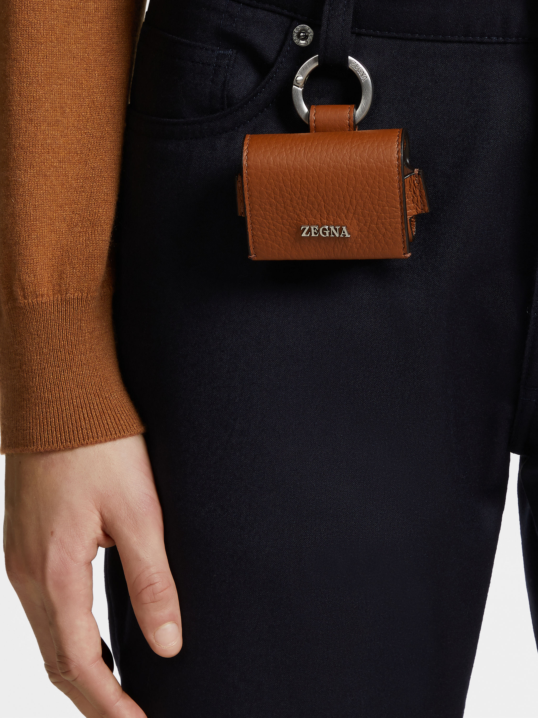 Foliage Deerskin AirPods Pro Case Product detail photo #3