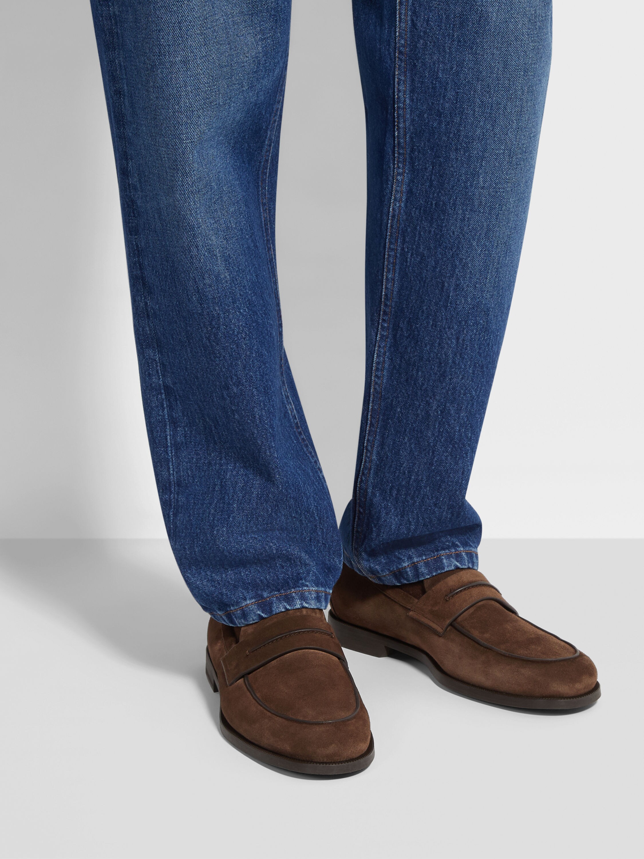 深棕色绒面革乐福鞋 产品细节图 #1