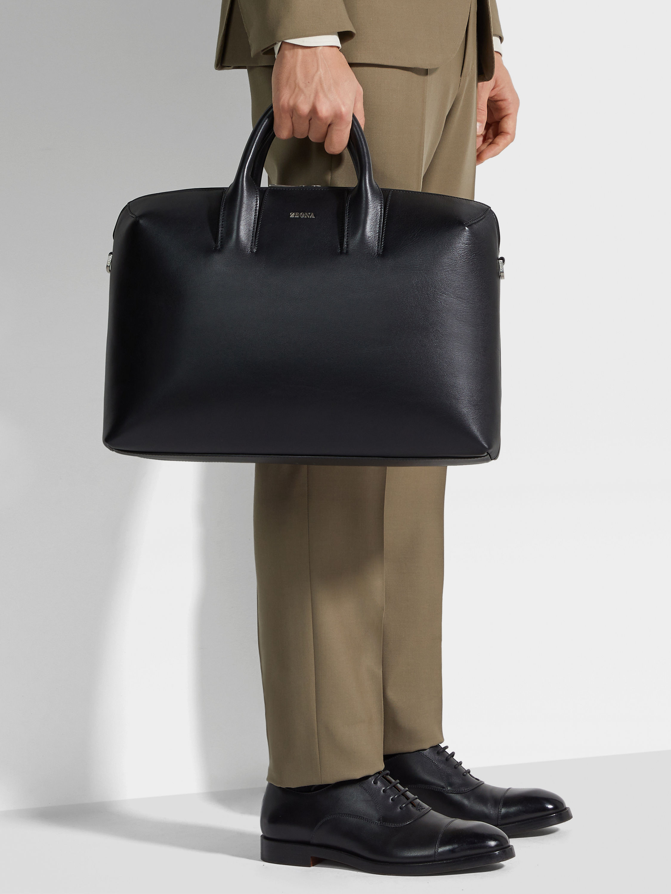 Black Leather Handbag Product detail photo #1