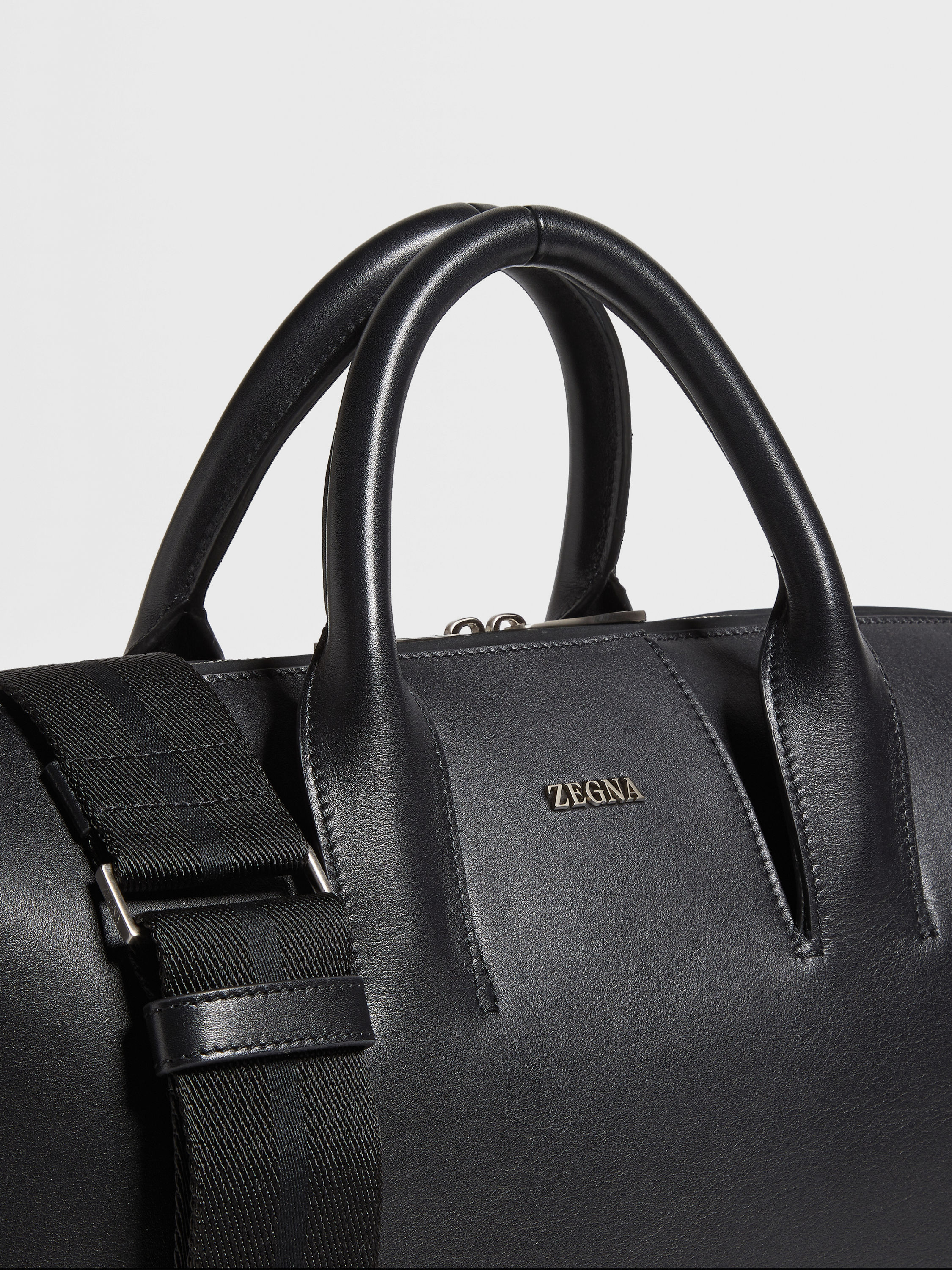 Black Leather Handbag Product detail photo #4
