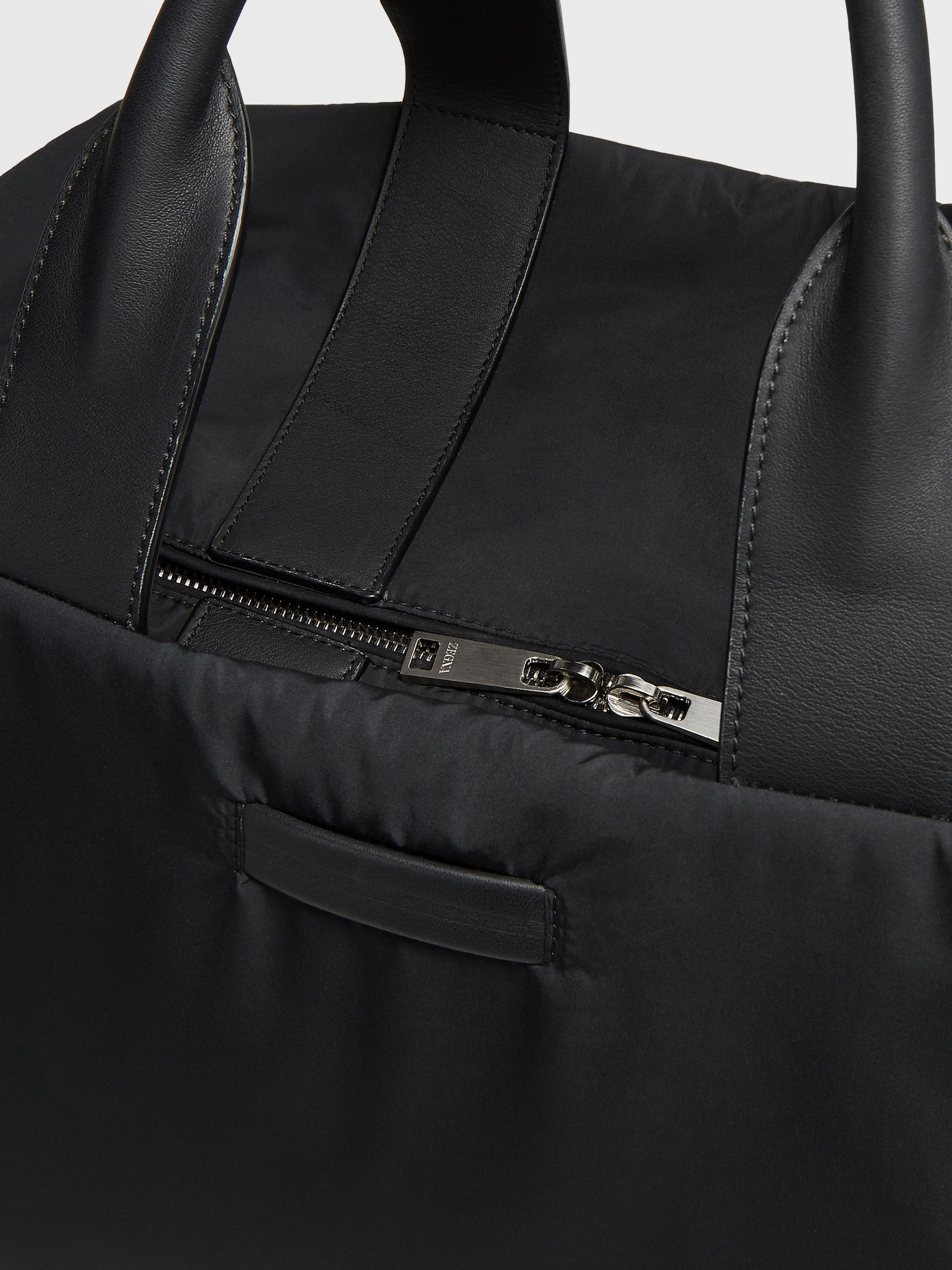 Black Technical Fabric Holdall Product detail photo #4