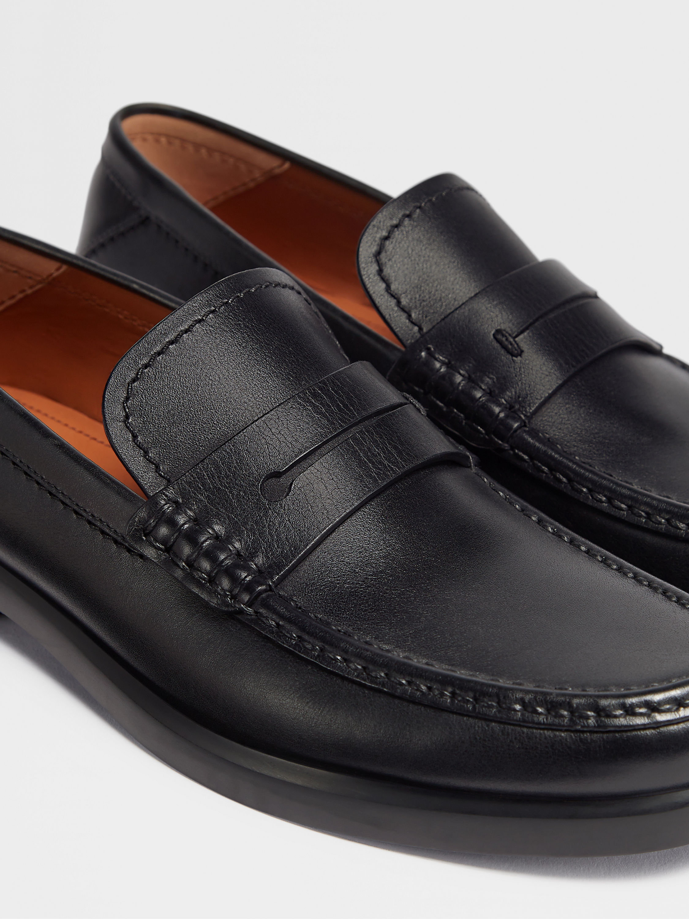Black Hand-Buffed Leather X-Lite Loafers Product detail photo #3