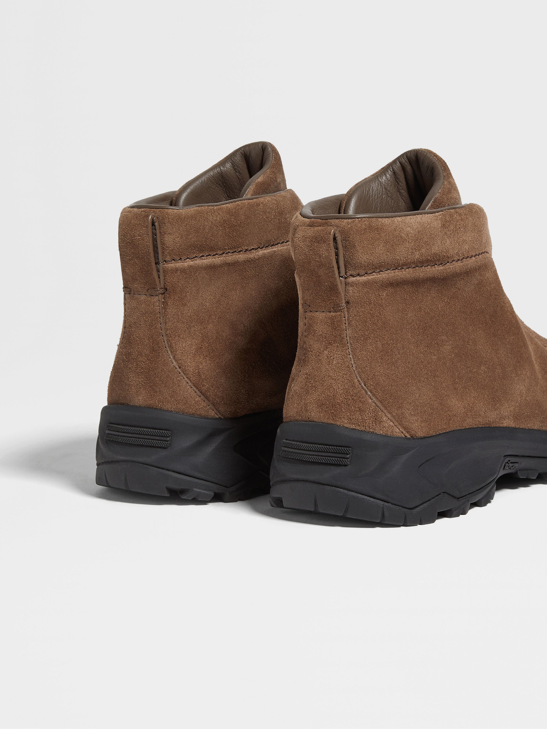 Brown Suede Triple Stitch™ Vetta Sneakers Product detail photo #2