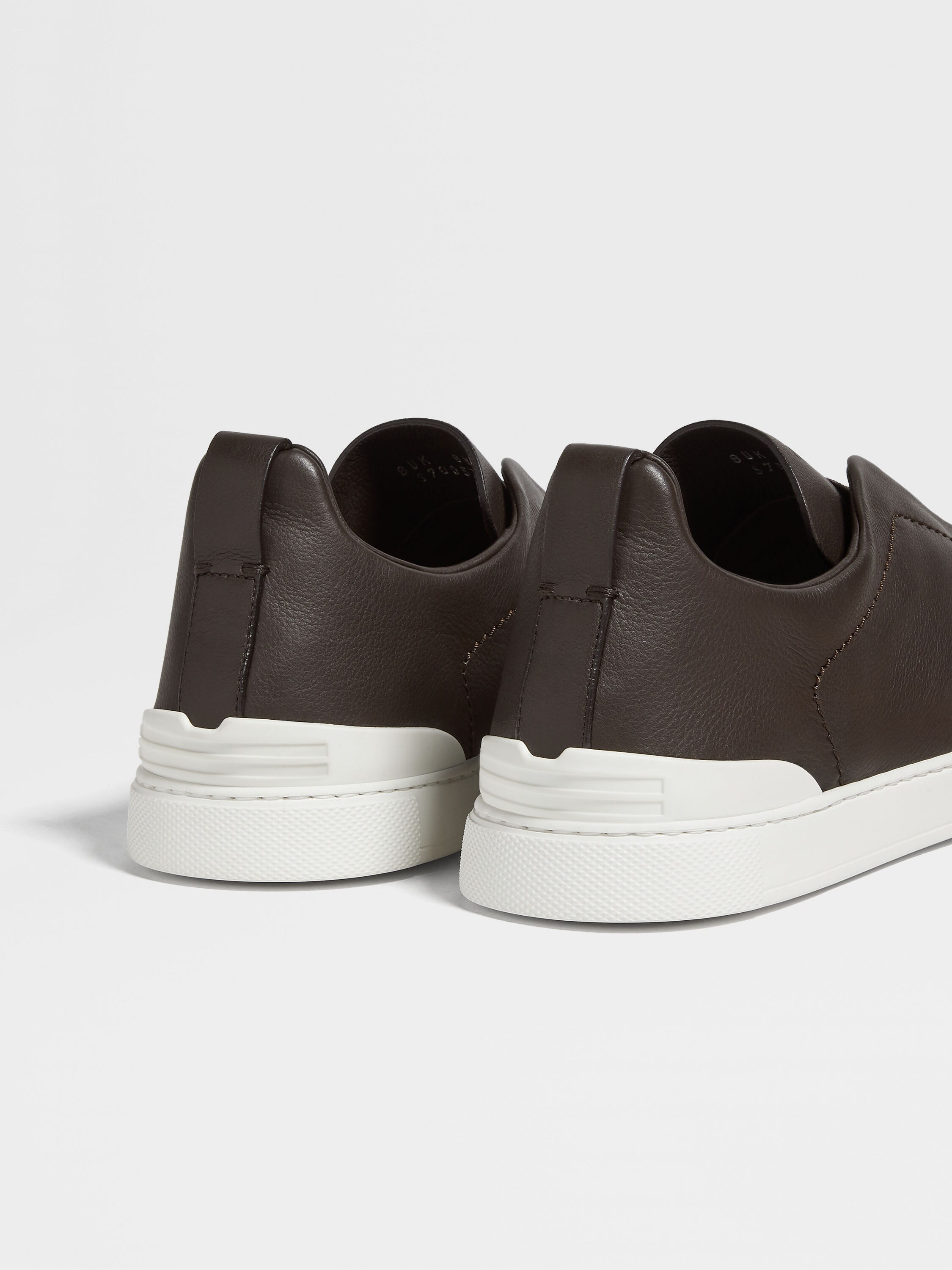 棕色 Triple Stitch™ SECONDSKIN 奢华休闲鞋 產品細節圖 #1