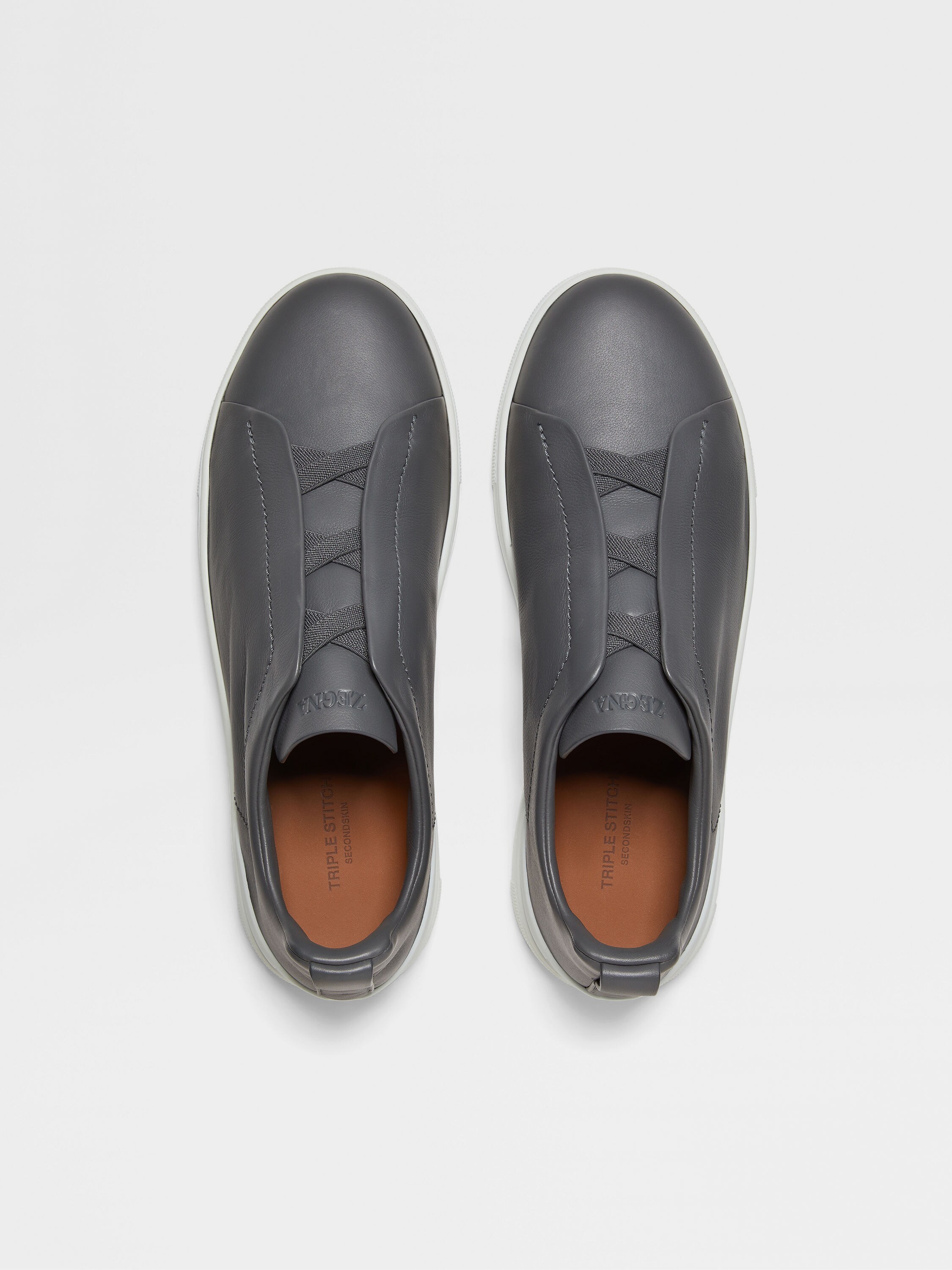 Dark Grey Triple Stitch™ SECONDSKIN Sneakers Product detail photo #3