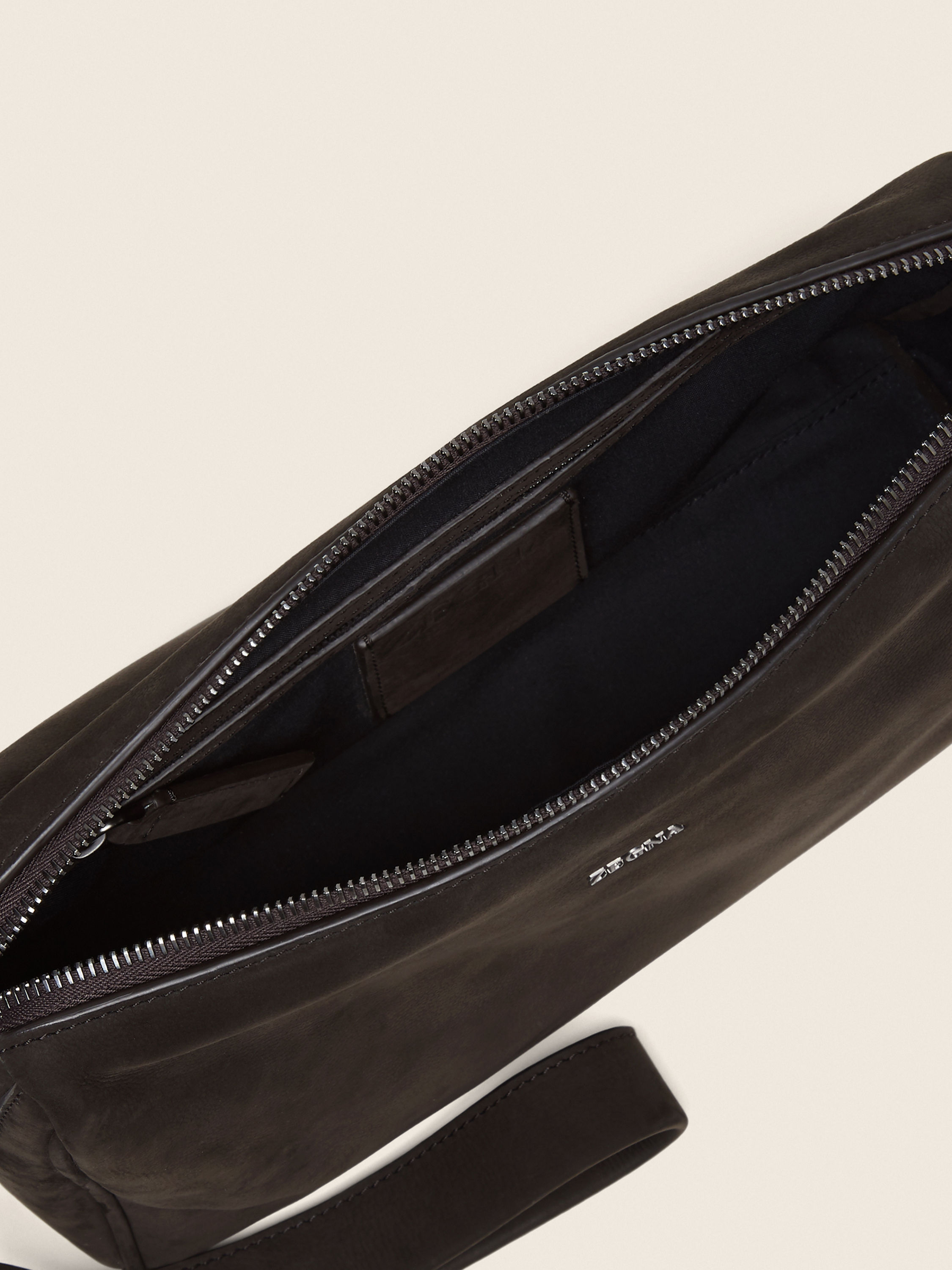 Dark Brown SECONDSKIN Pouch Product detail photo #1