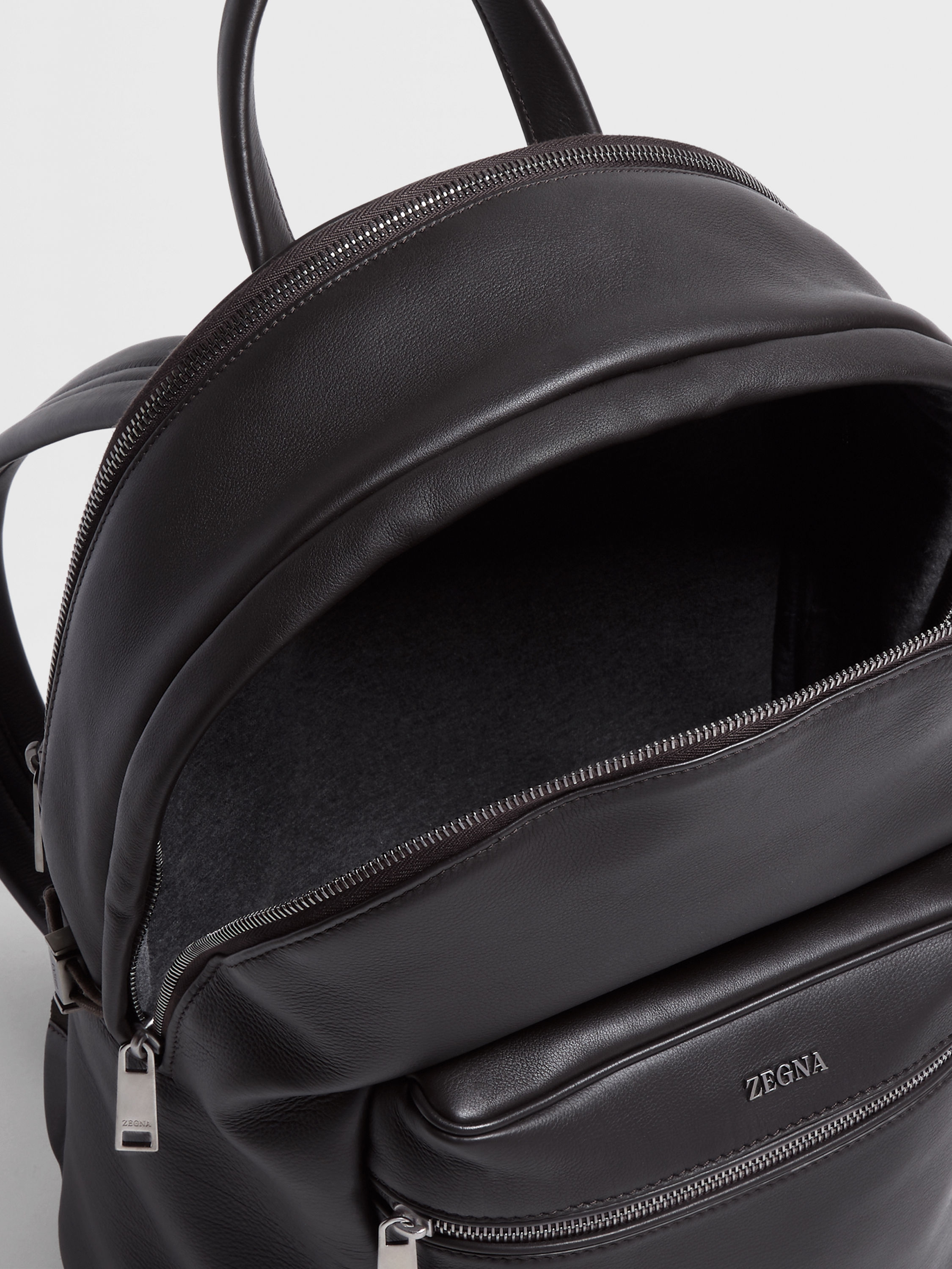 Dark Brown SECONDSKIN Hoodie Backpack Product detail photo #3