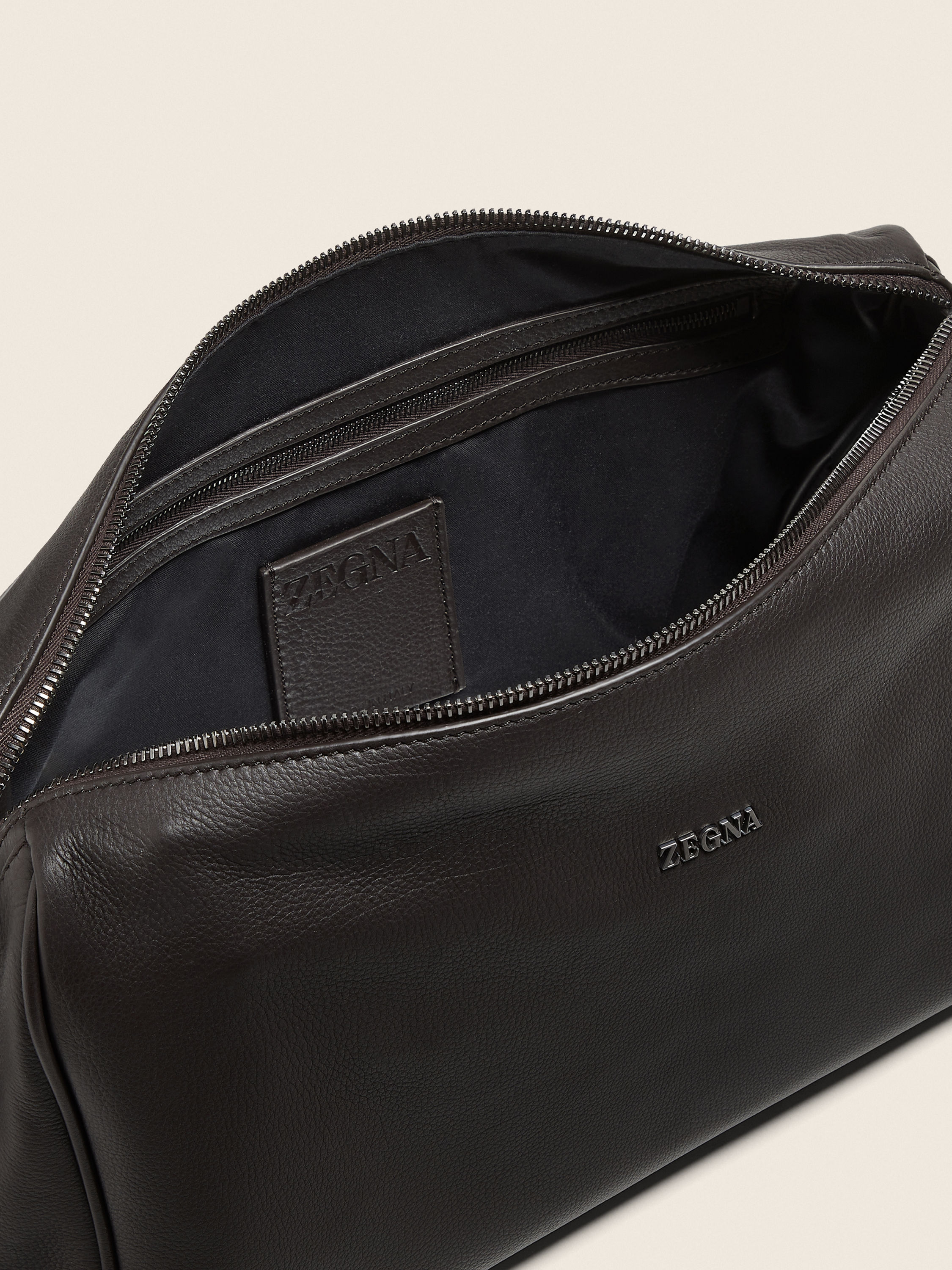 Dark Brown SECONDSKIN Crossbody Product detail photo #3