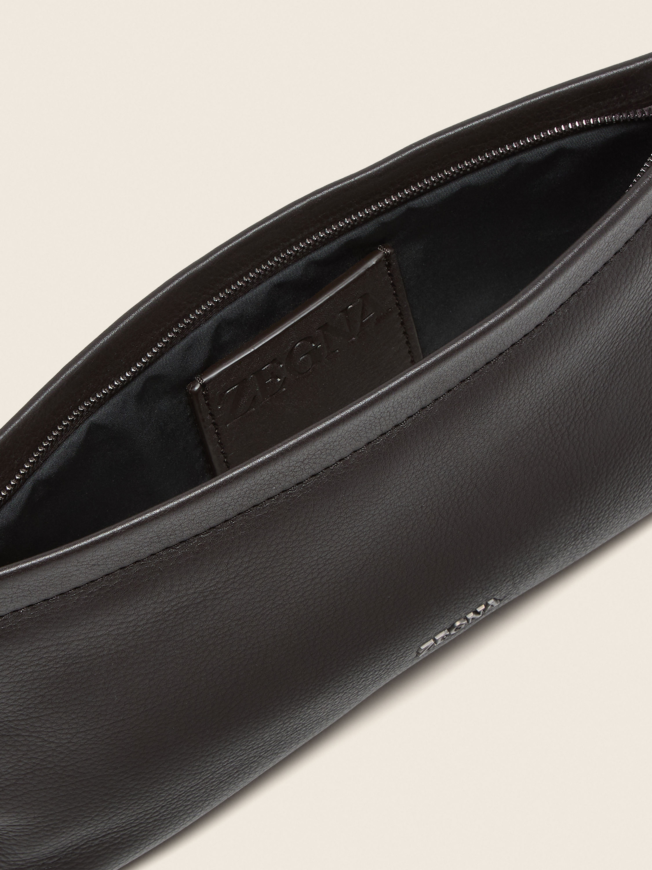 Dark Brown SECONDSKIN Pouch Product detail photo #1