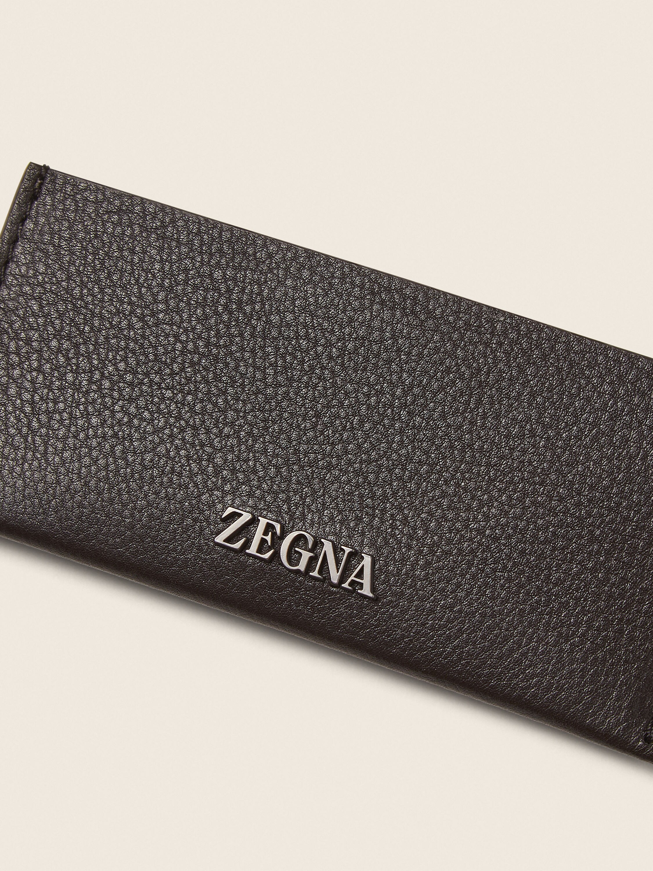 Dark Brown SECONDSKIN Card Case Product detail photo #4