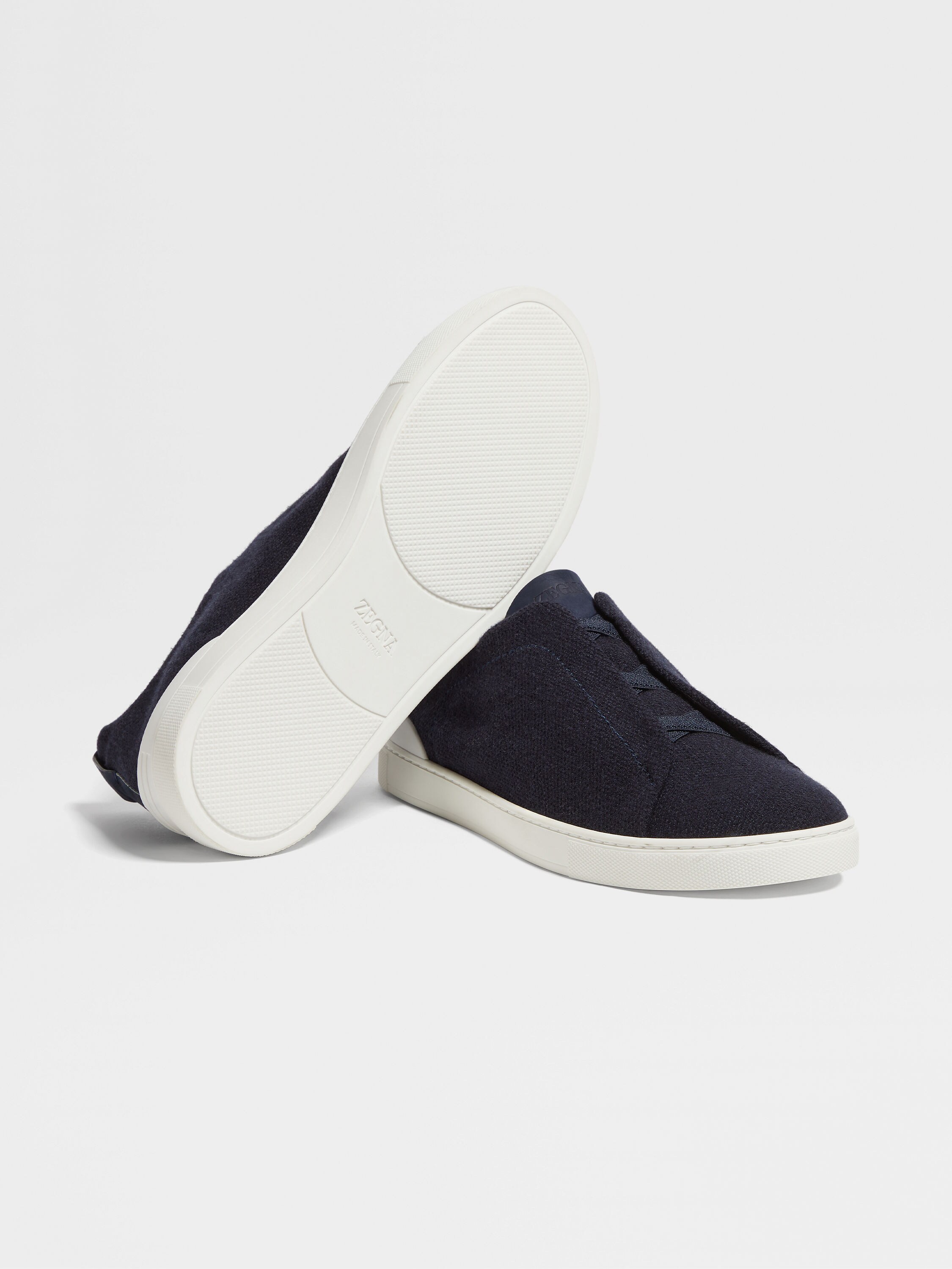 Navy Blue Triple Stitch™ Oasi Cashmere Sneakers Product detail photo #4