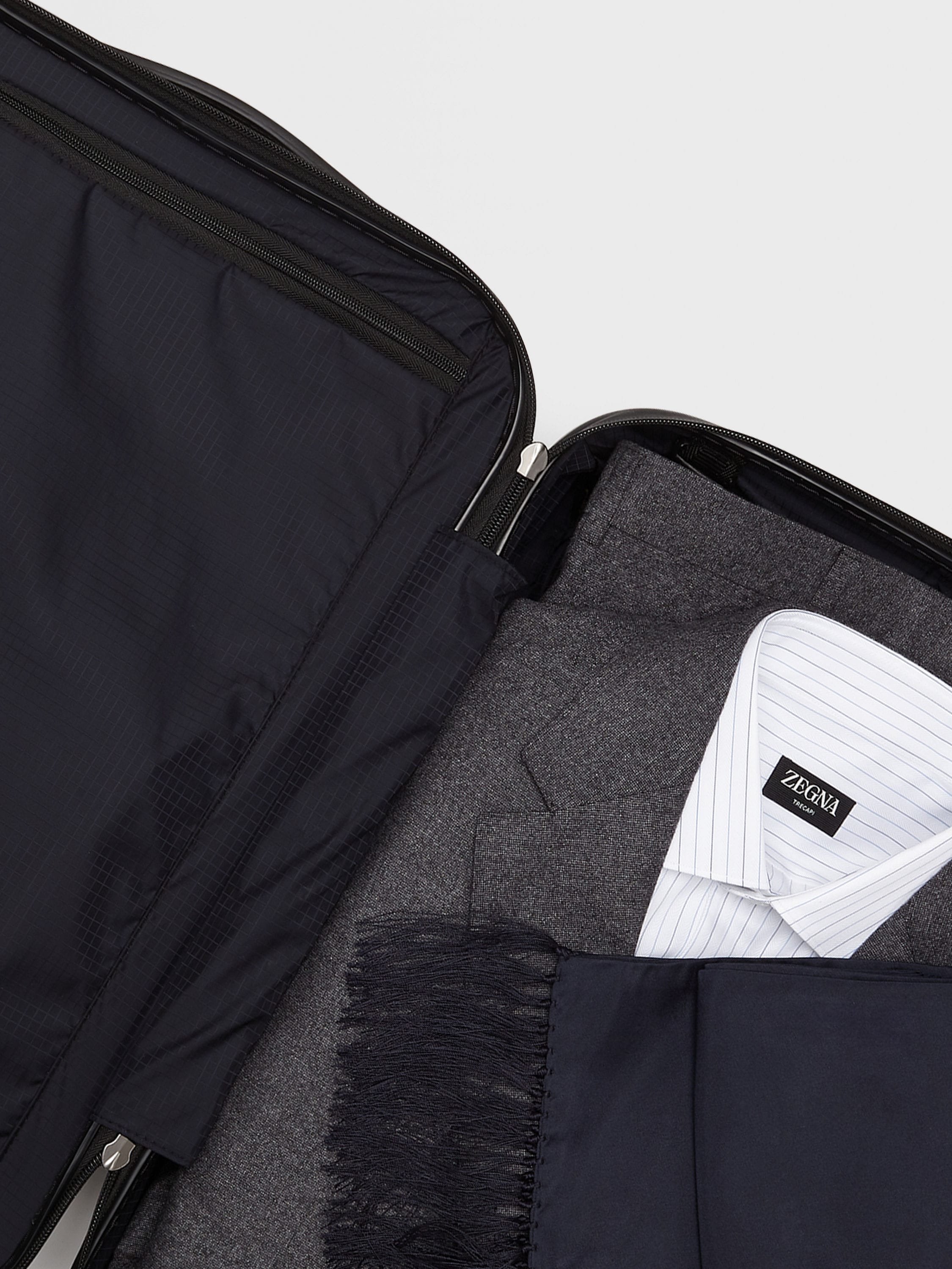 黑色 Leggerissimo 行李箱 产品细节图 #3