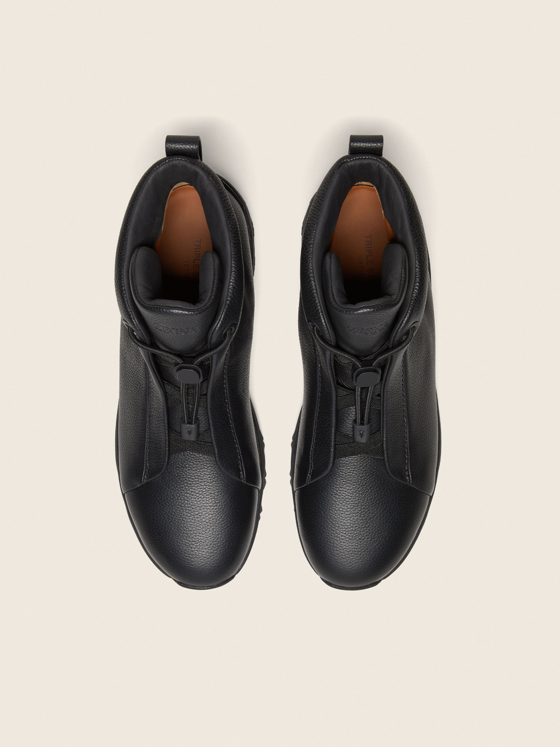 Black Leather Triple Stitch™ Vetta Sneakers Product detail photo #3