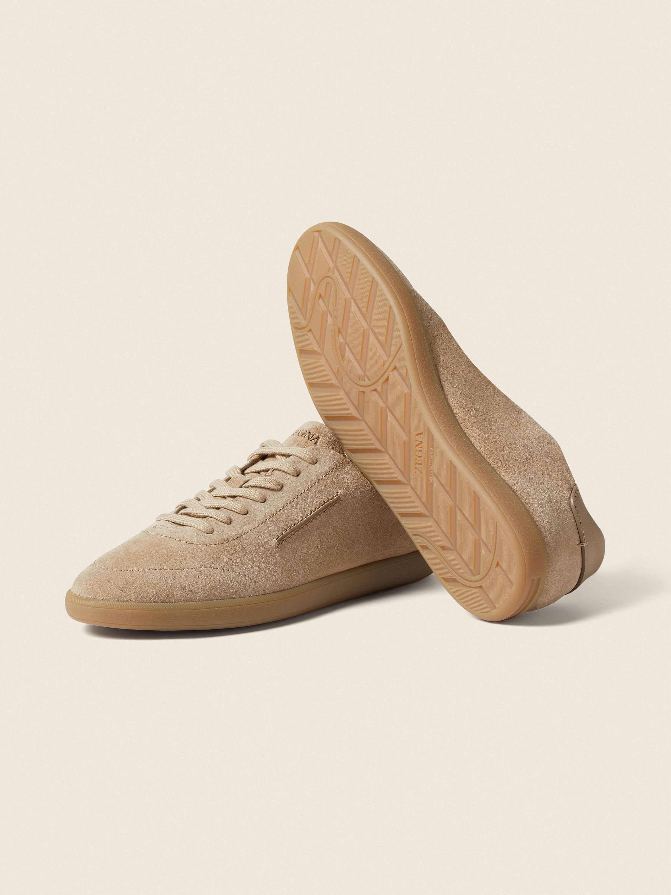 Beige 232 Suede Sneakers Product detail photo #5