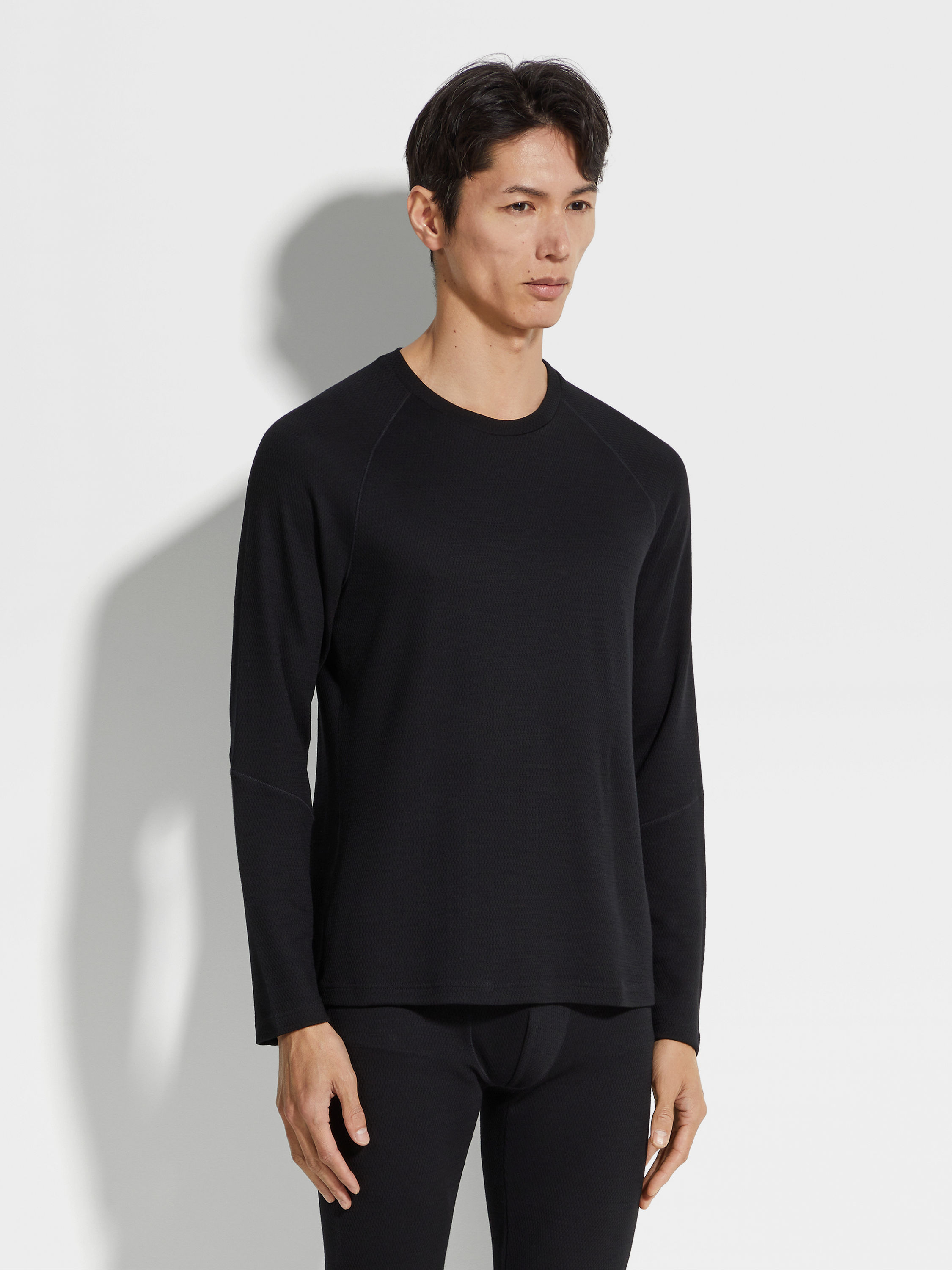 黑色羊毛 T 恤 產品細節圖 #2