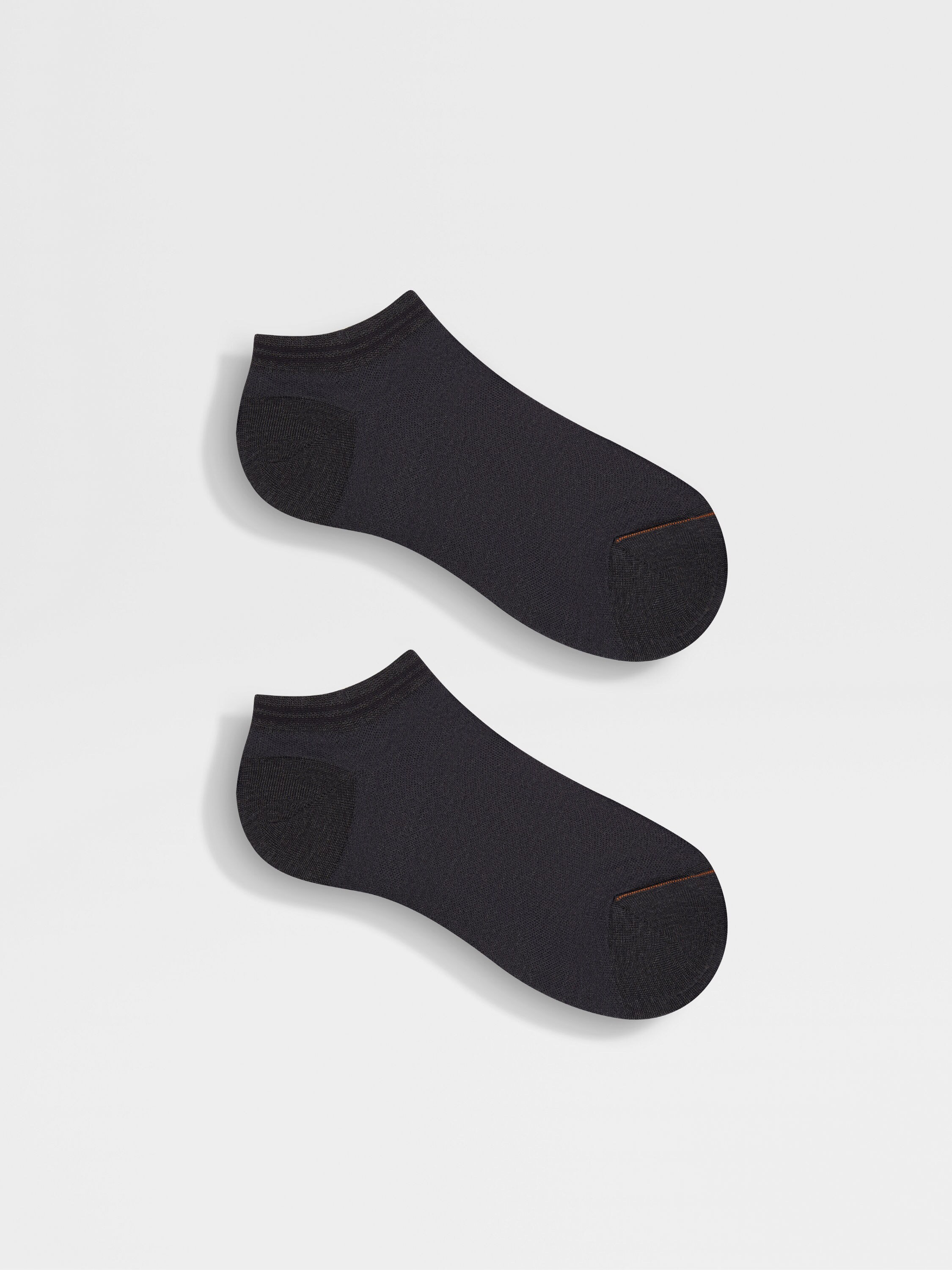 Dark Grey Cotton Blend Socks Product detail photo #2