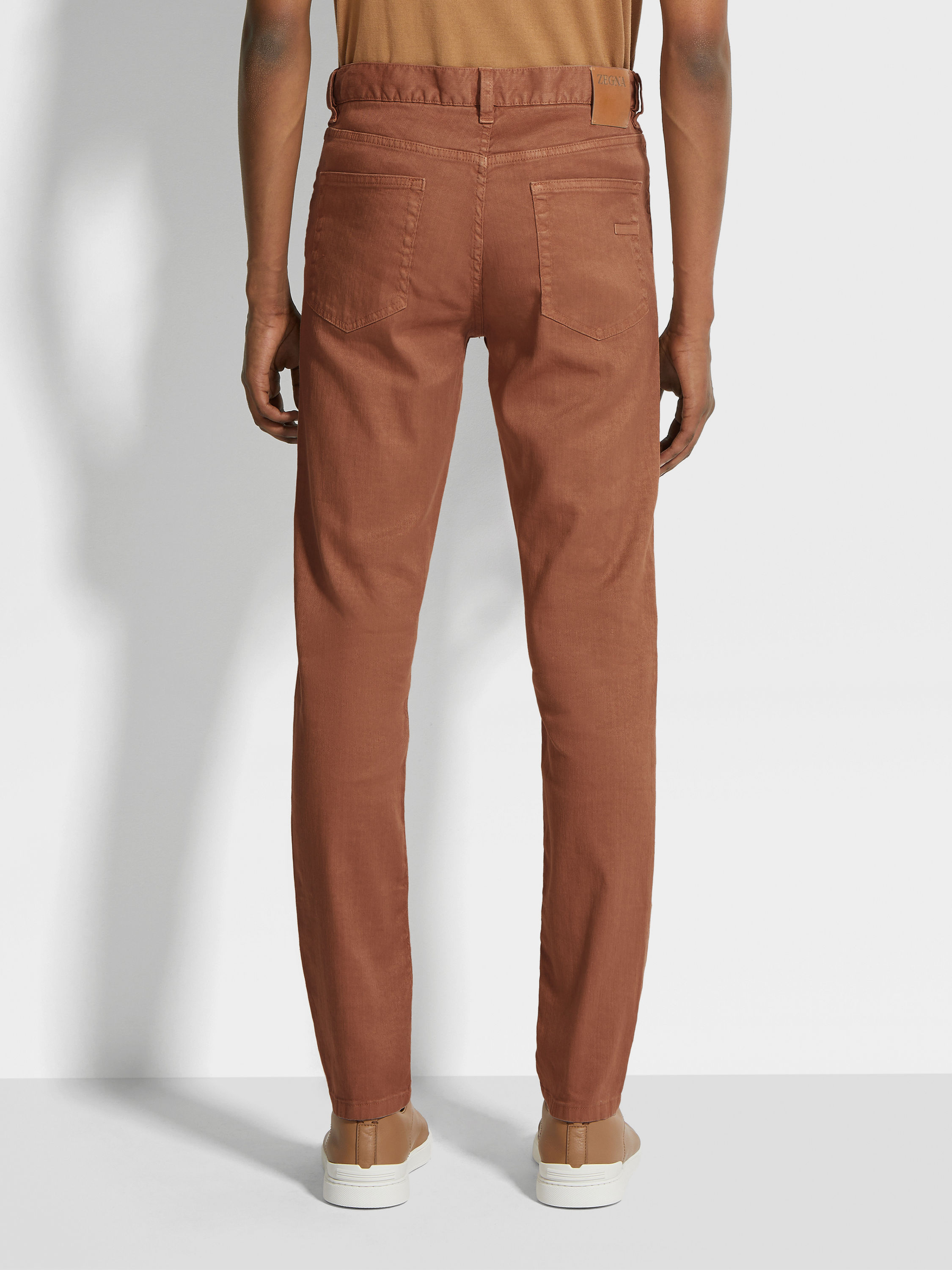 Dark Foliage Stretch Linen and Cotton Roccia Jeans Product detail photo #4