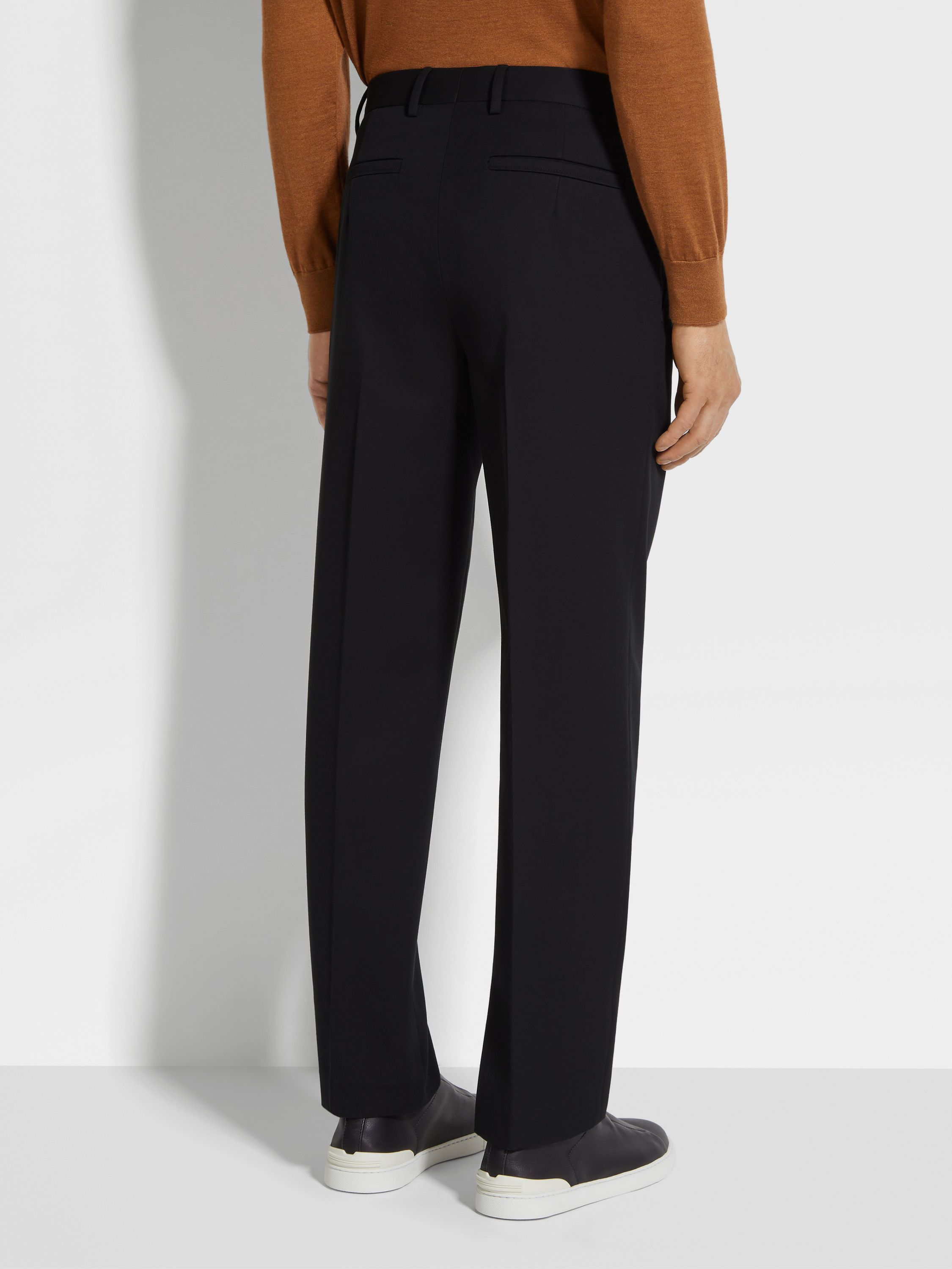 Black Cotton and Wool Pants Product detail photo #5