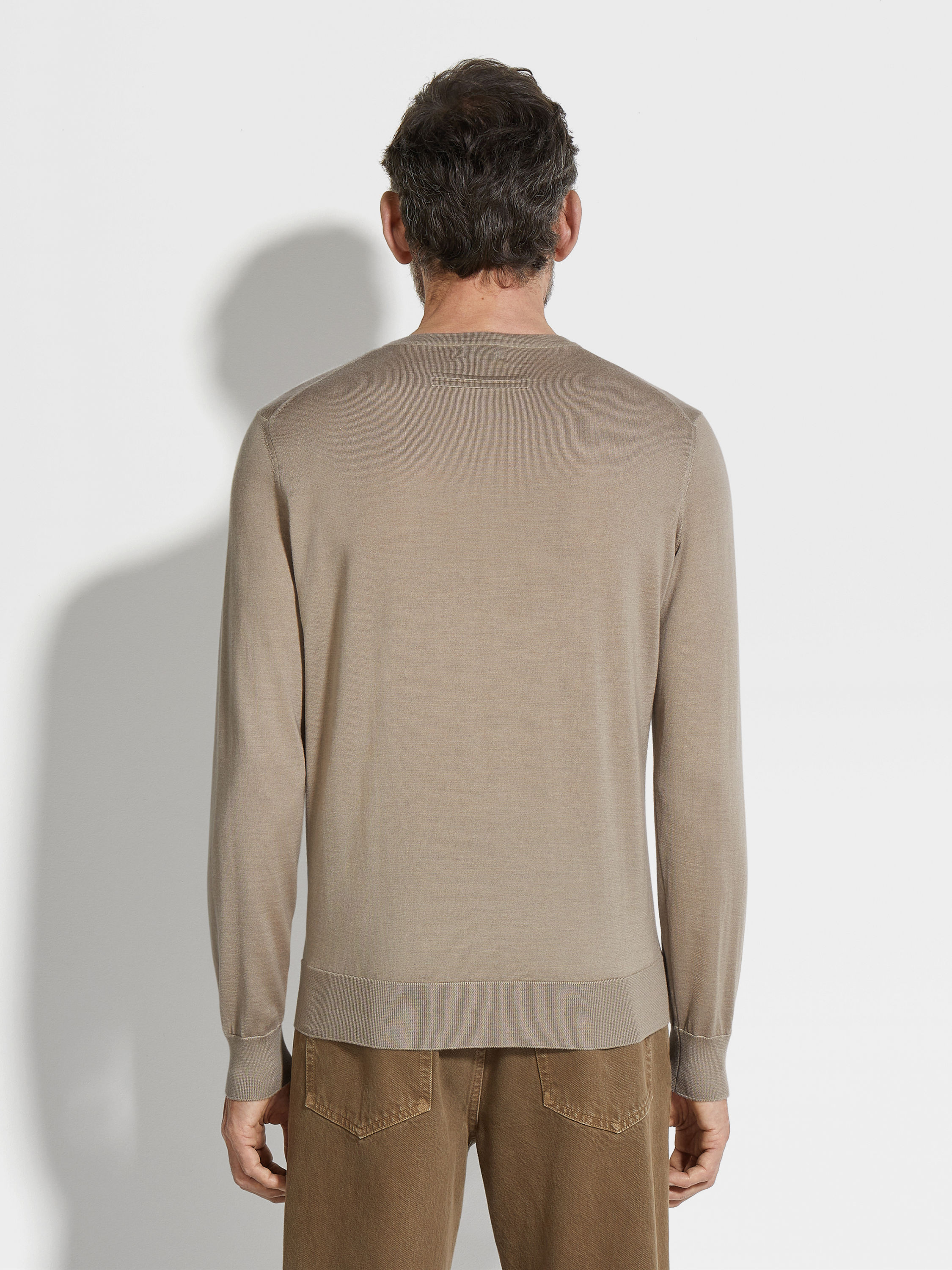 Light Taupe Cashseta Crewneck Product detail photo #4