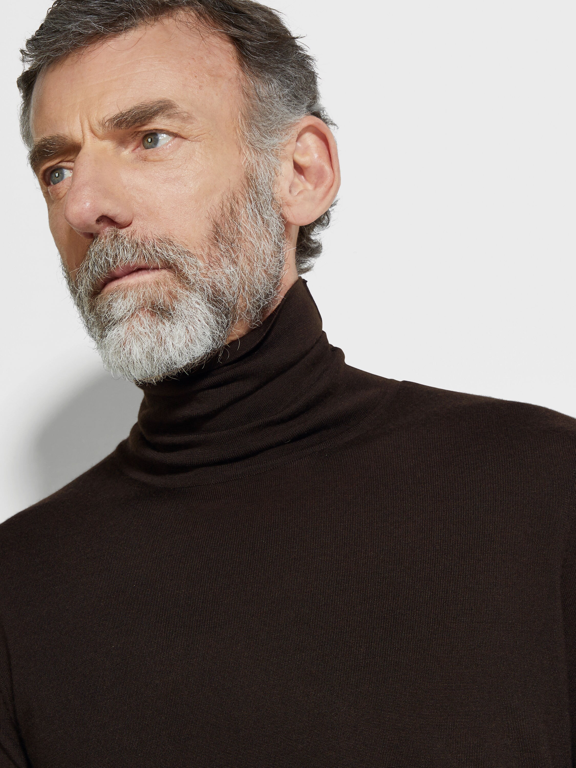 Dark Brown Cashseta Turtleneck Product detail photo #1