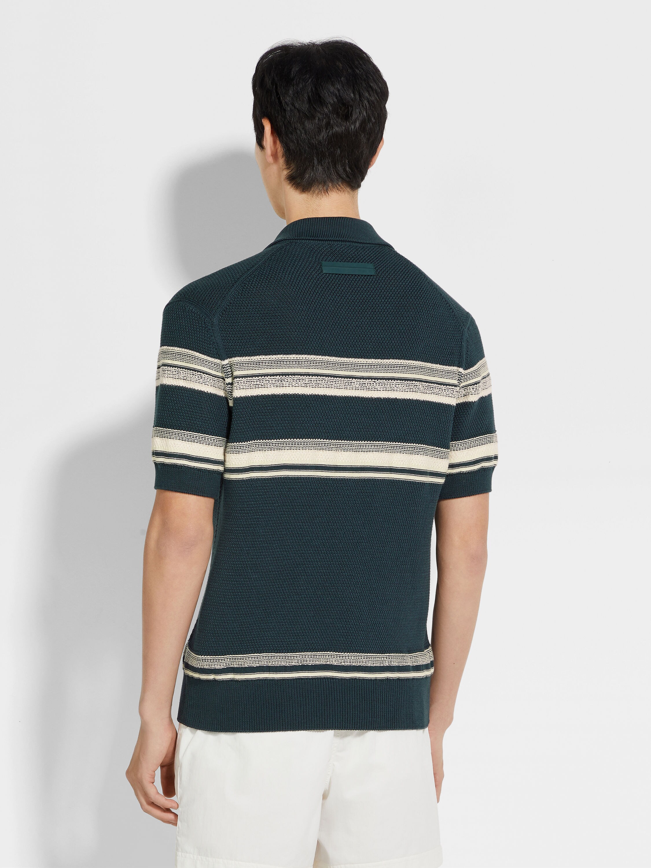 深蓝绿色、浅黄色和白色棉及桑蚕丝 Polo 衫 產品細節圖 #4