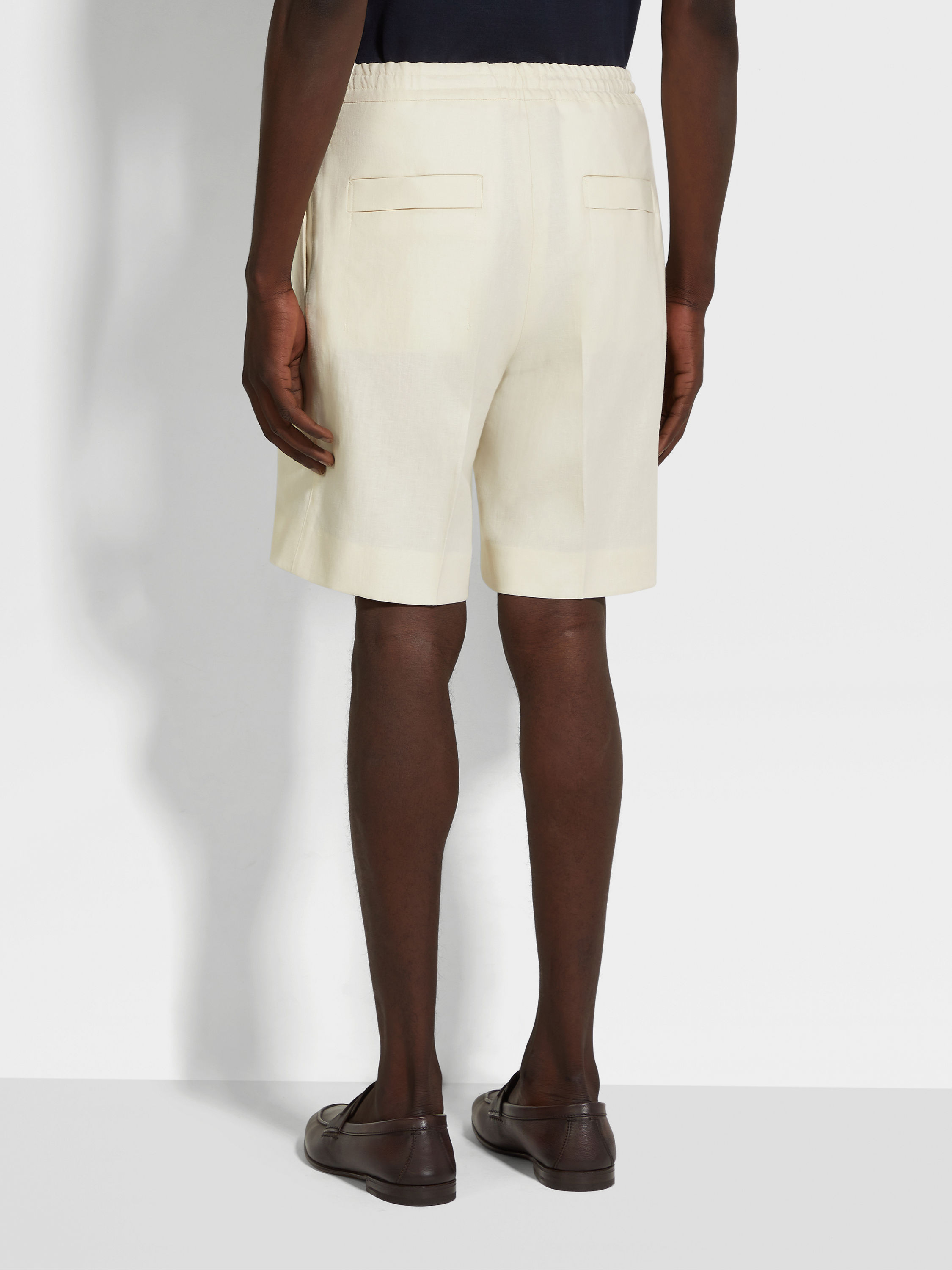 White Oasi Lino Shorts Product detail photo #5