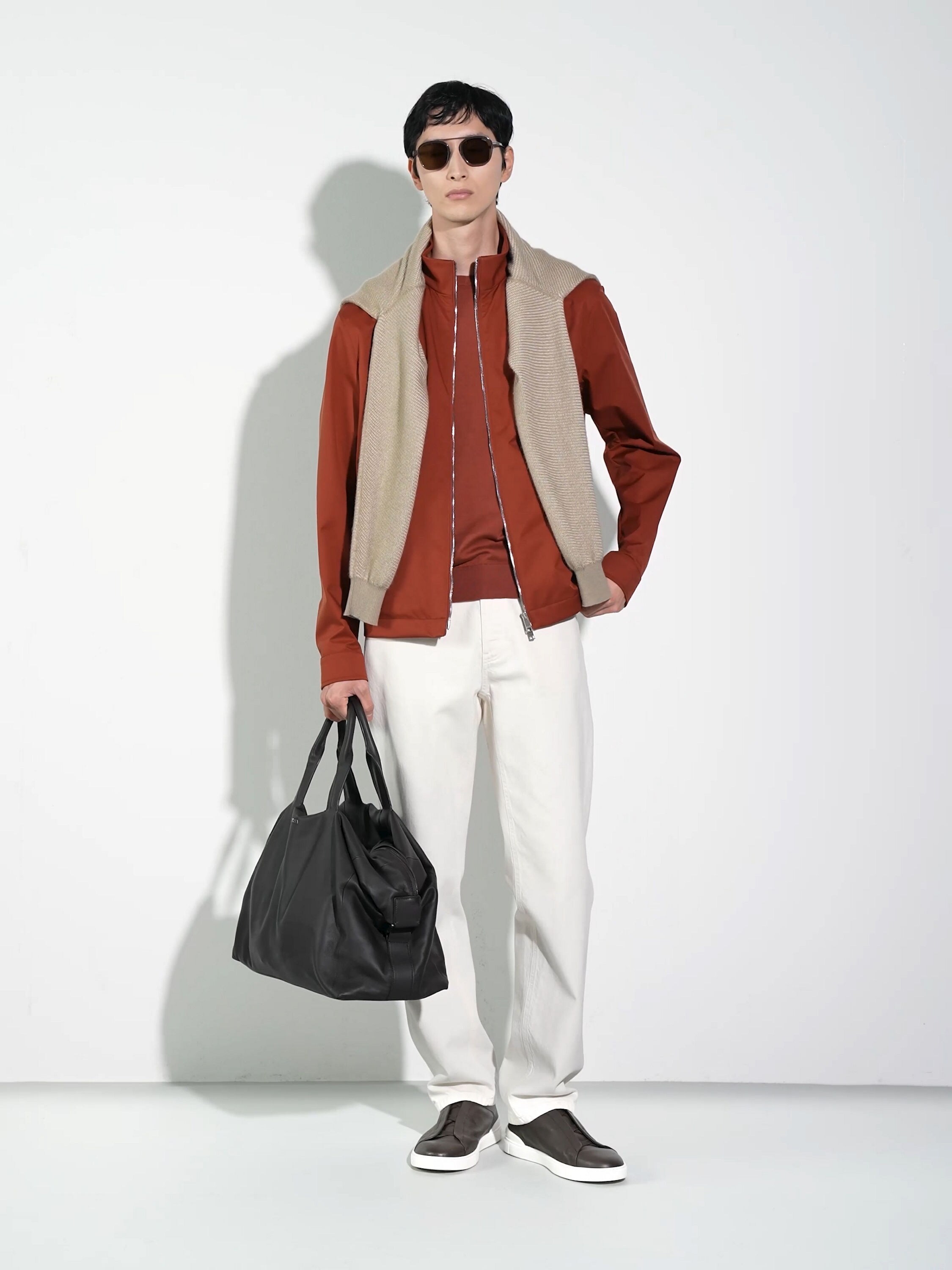 白色石洗棉质 Roccia 牛仔裤