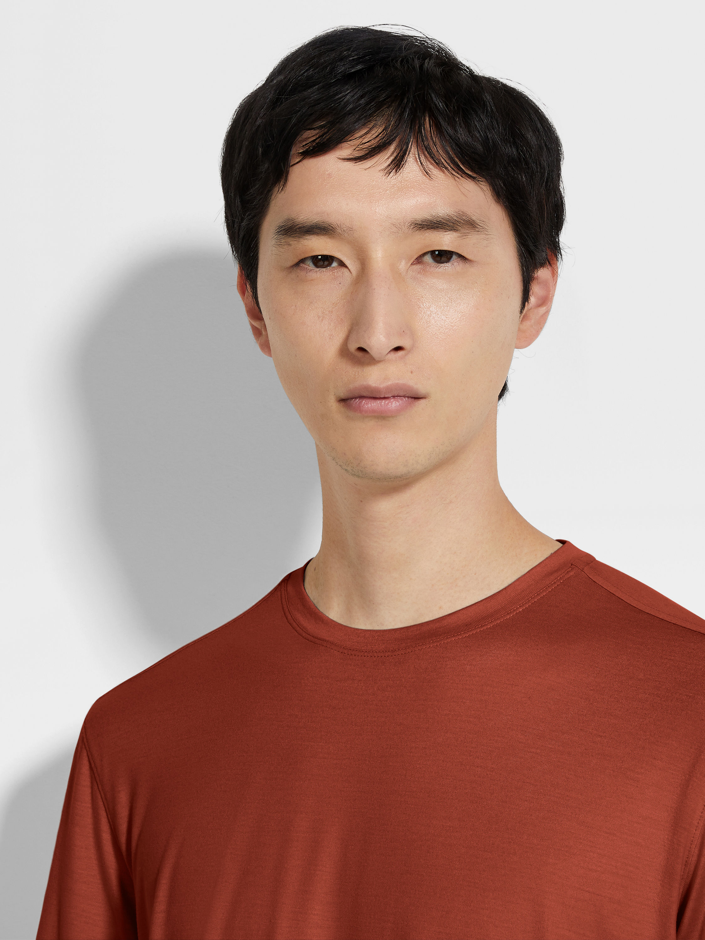 Brick Red Vellus Aureum T-shirt Product detail photo #1