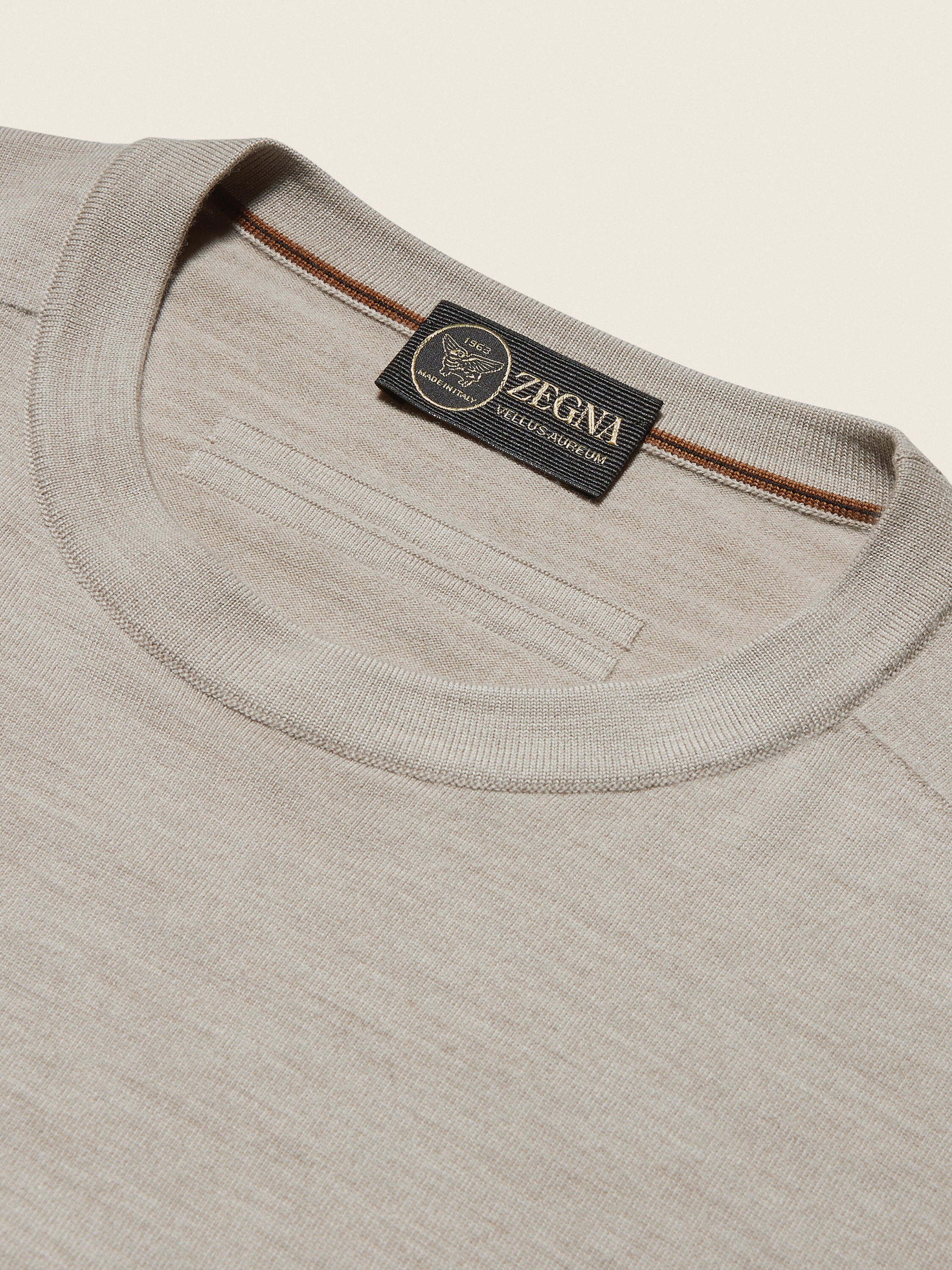 浅灰褐色 Vellus Aureum 圆领针织衫 产品细节图 #5