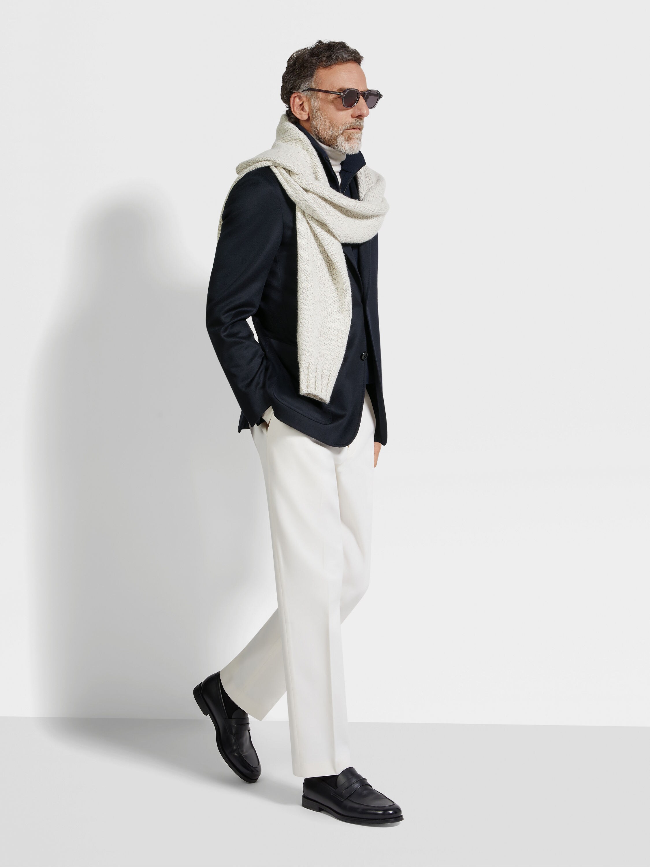 Navy Blue Oasi Cashmere Jacket Product detail photo #1