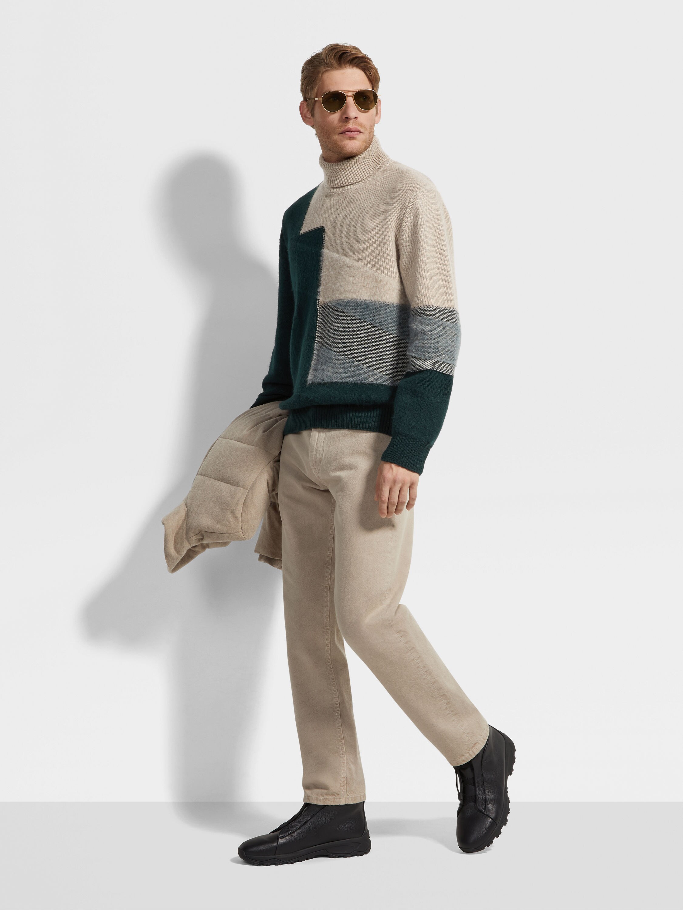 浅褐灰与深绿色羊绒马海毛高领毛衣 产品细节图 #2