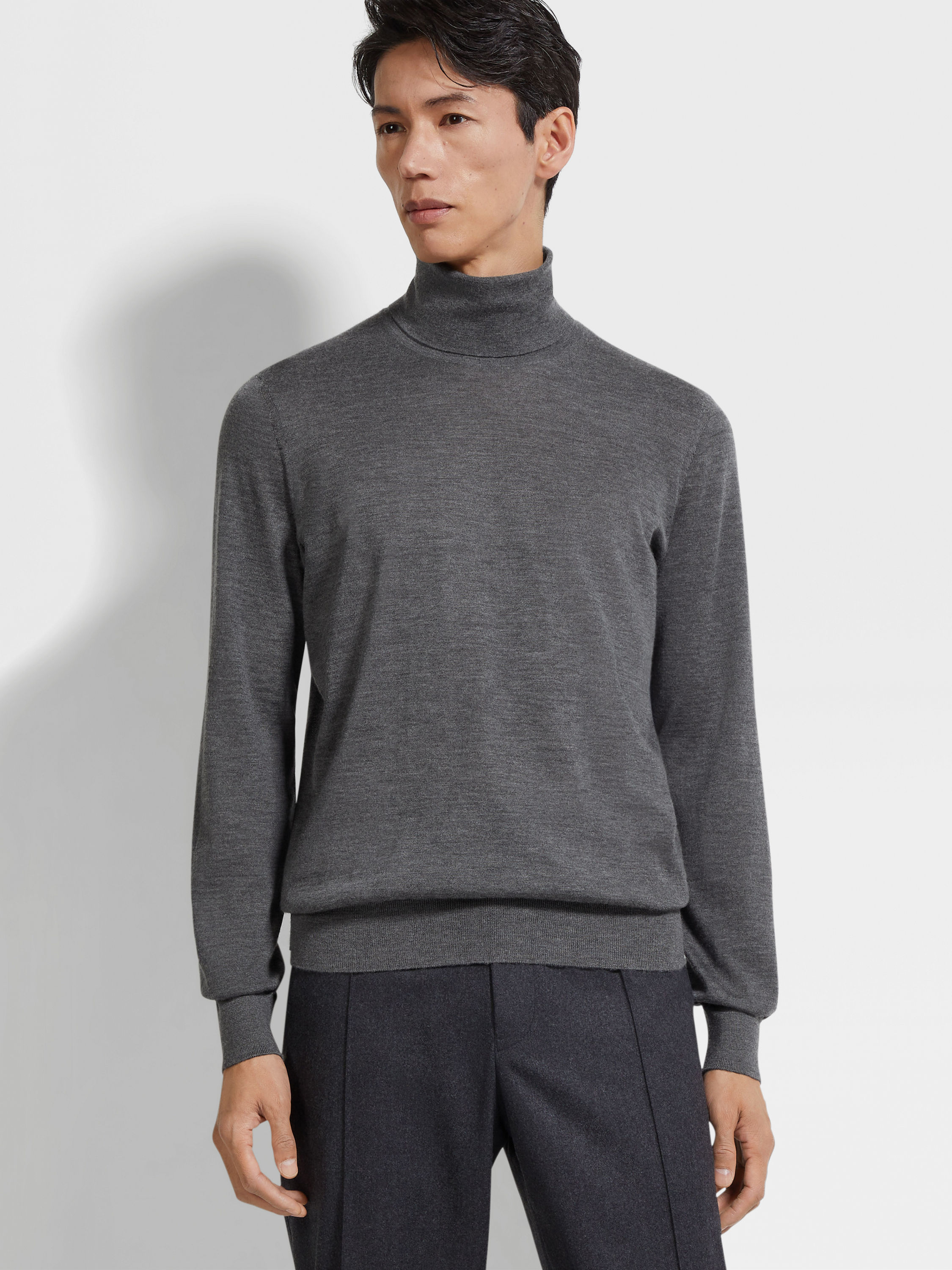 Grey Mélange Cashseta Turtleneck Product detail photo #2