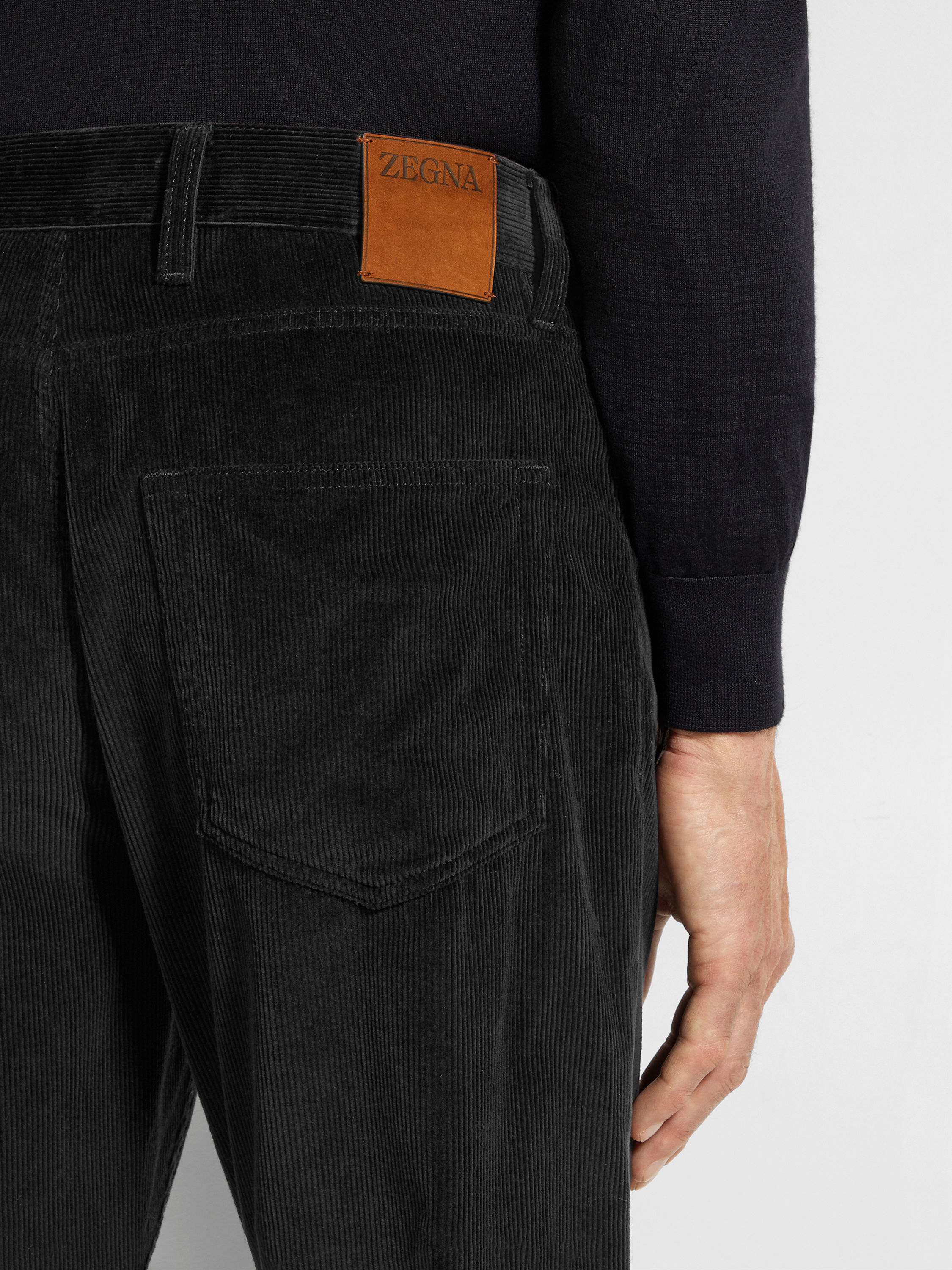 Black Cashco Roccia Jeans Product detail photo #1